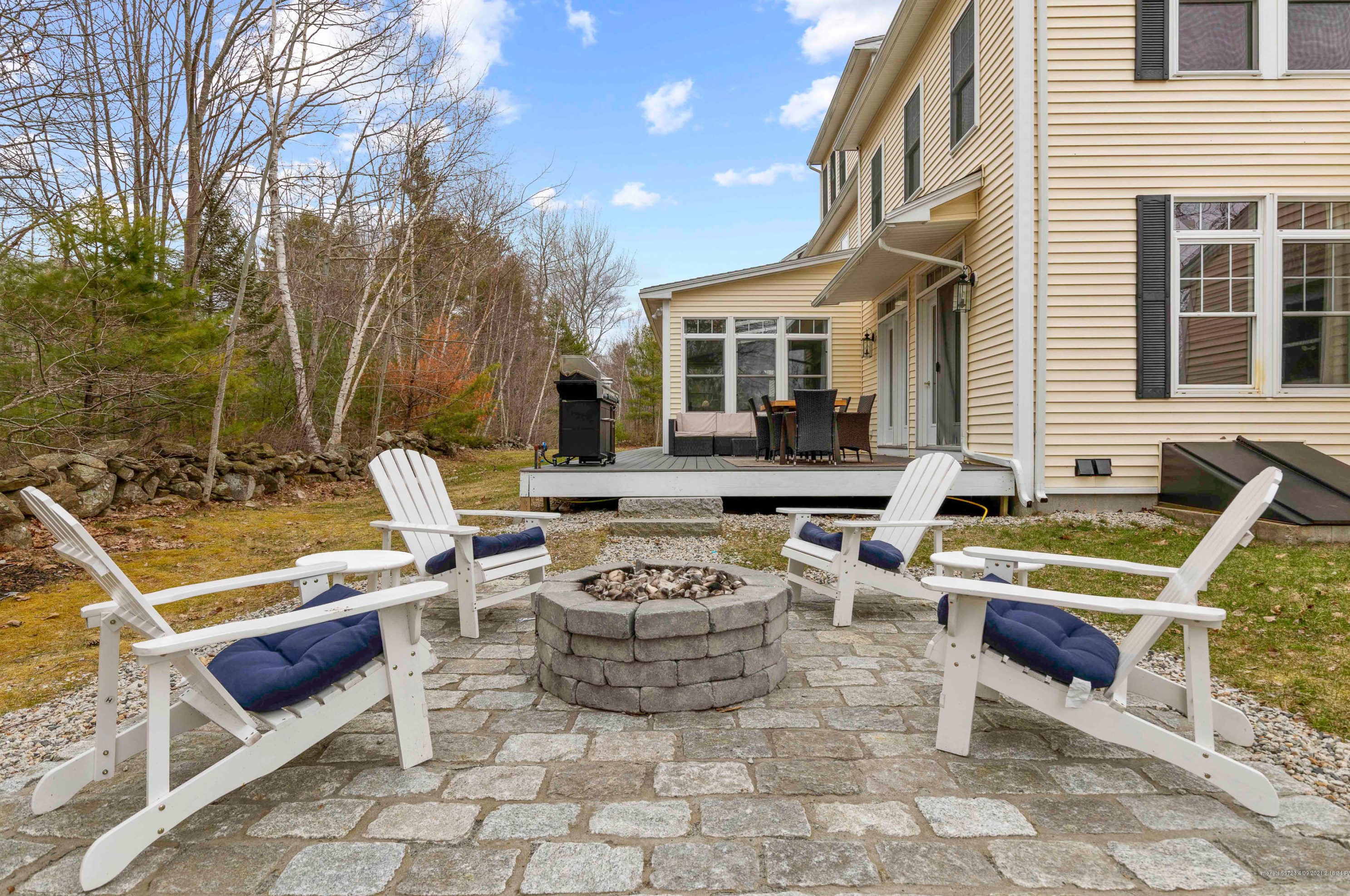 18 Back Harbor Rd, Kennebunkport, ME 04046
