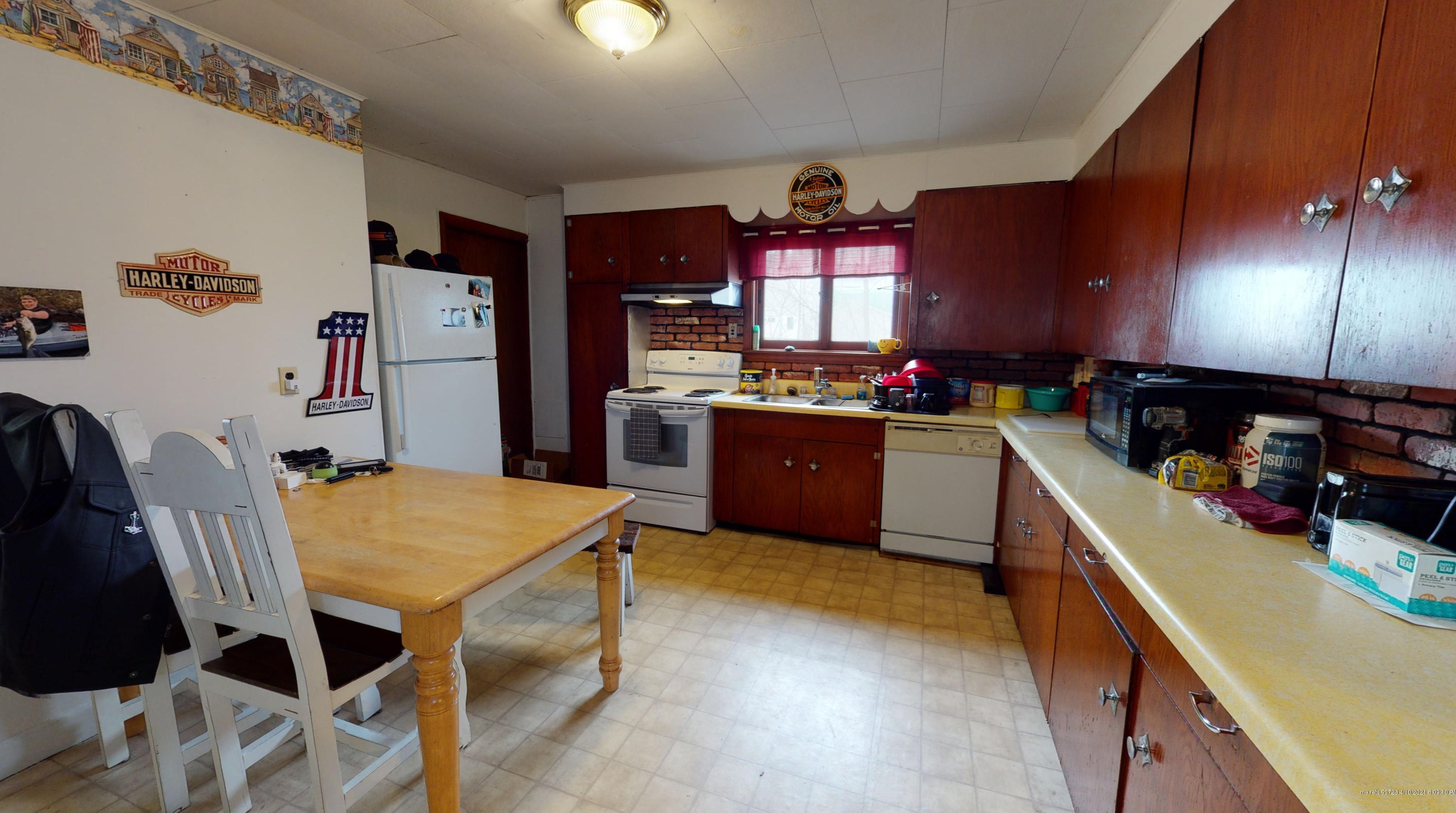 164 Washington St, Pittsfield, ME 04967
