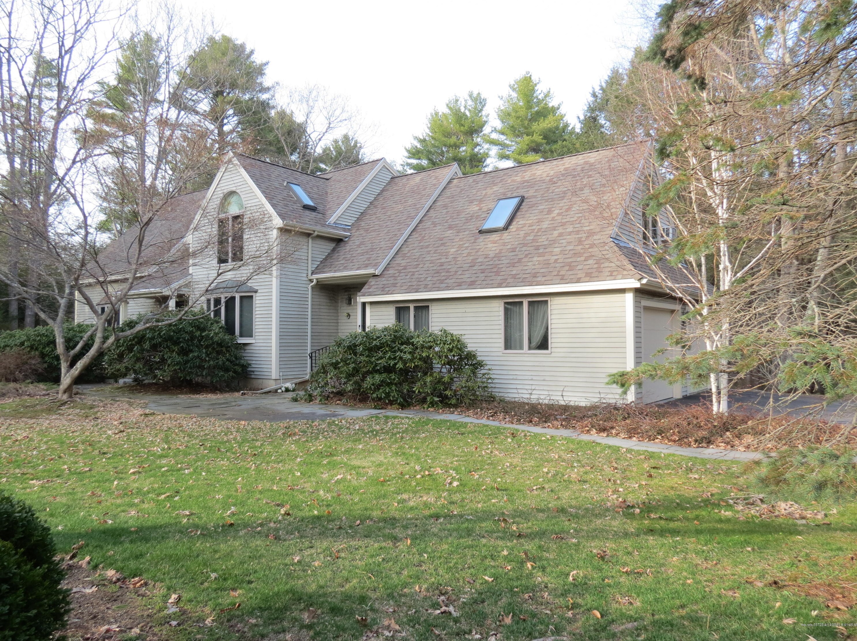 30 Payne Rd, York, ME 03909