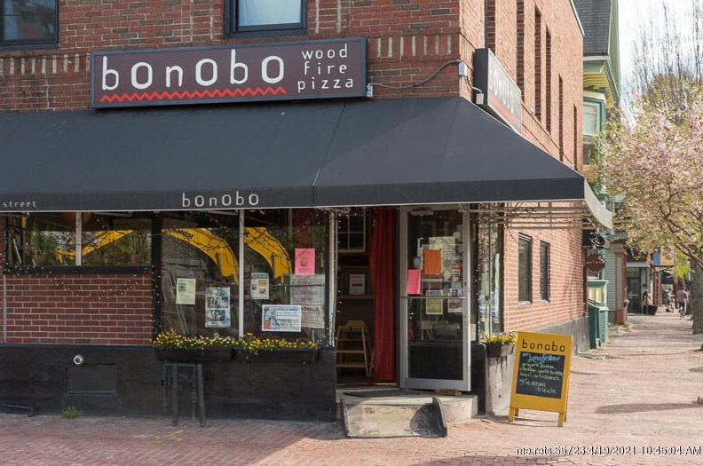 6 Houlton St, Portland ME  04102-3411 exterior