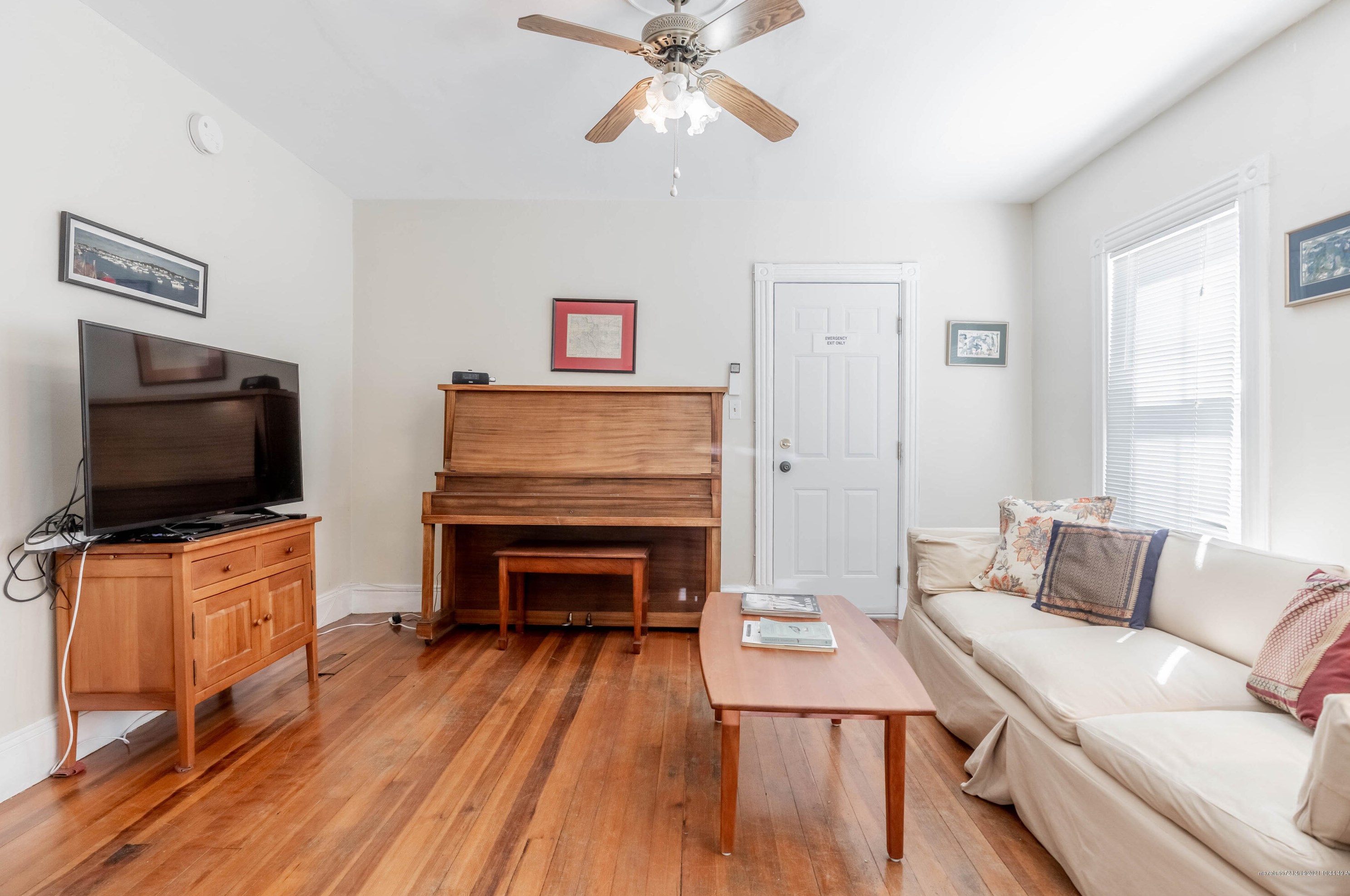 6 Houlton St, Portland ME  04102-3411 exterior