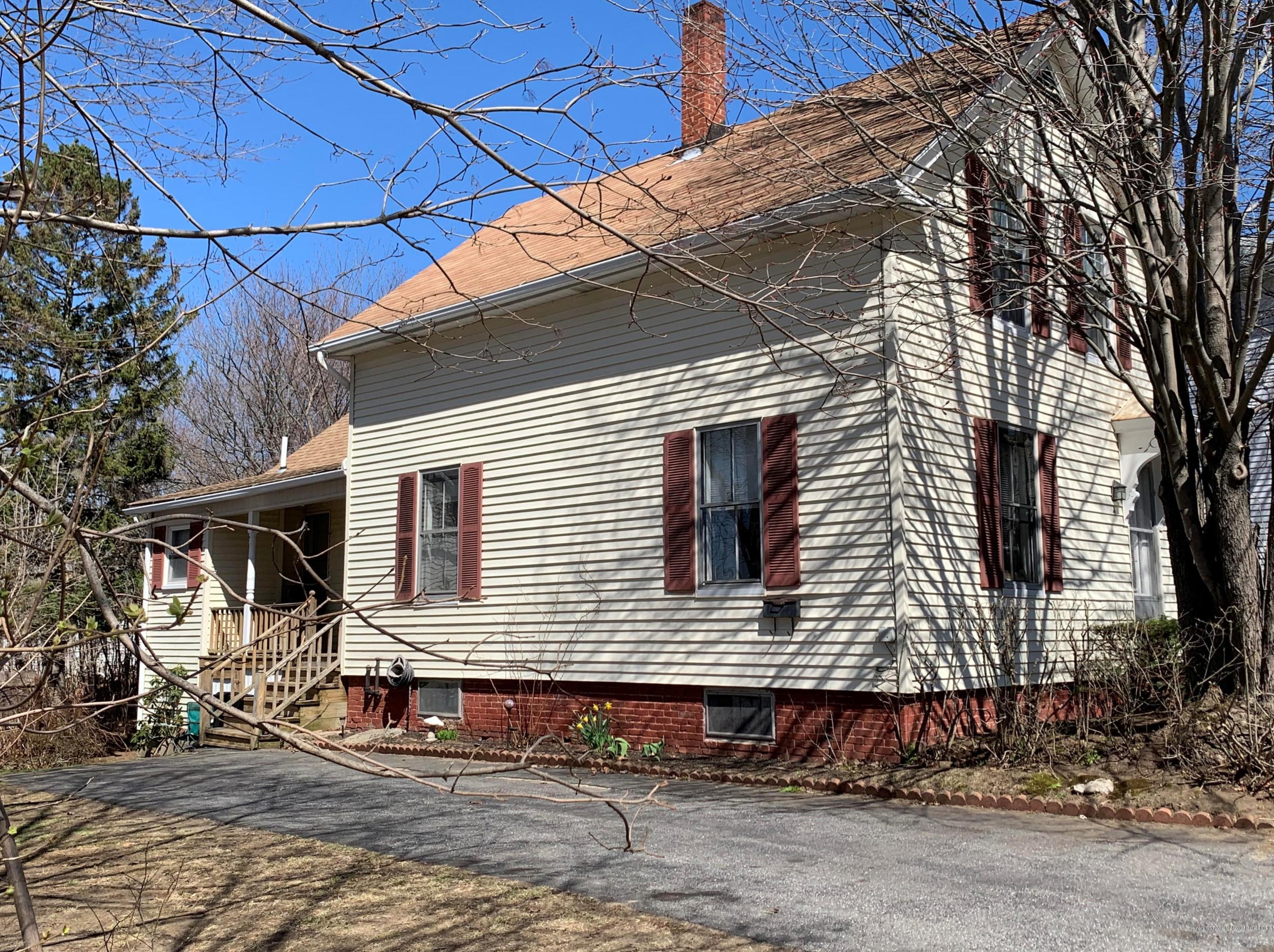 4 Free St, Lisbon, ME 04252