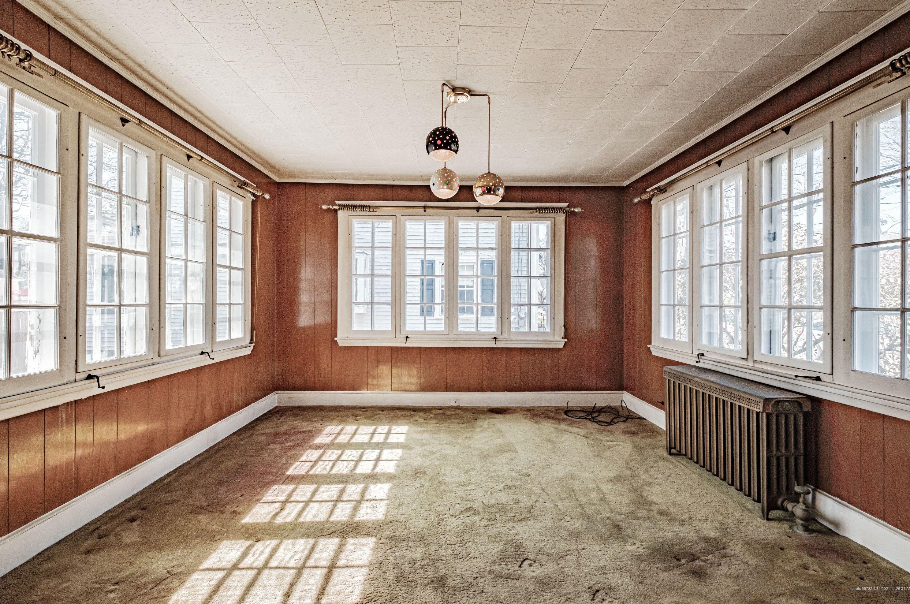 10 Sheffield St, Portland ME  04102-2706 exterior