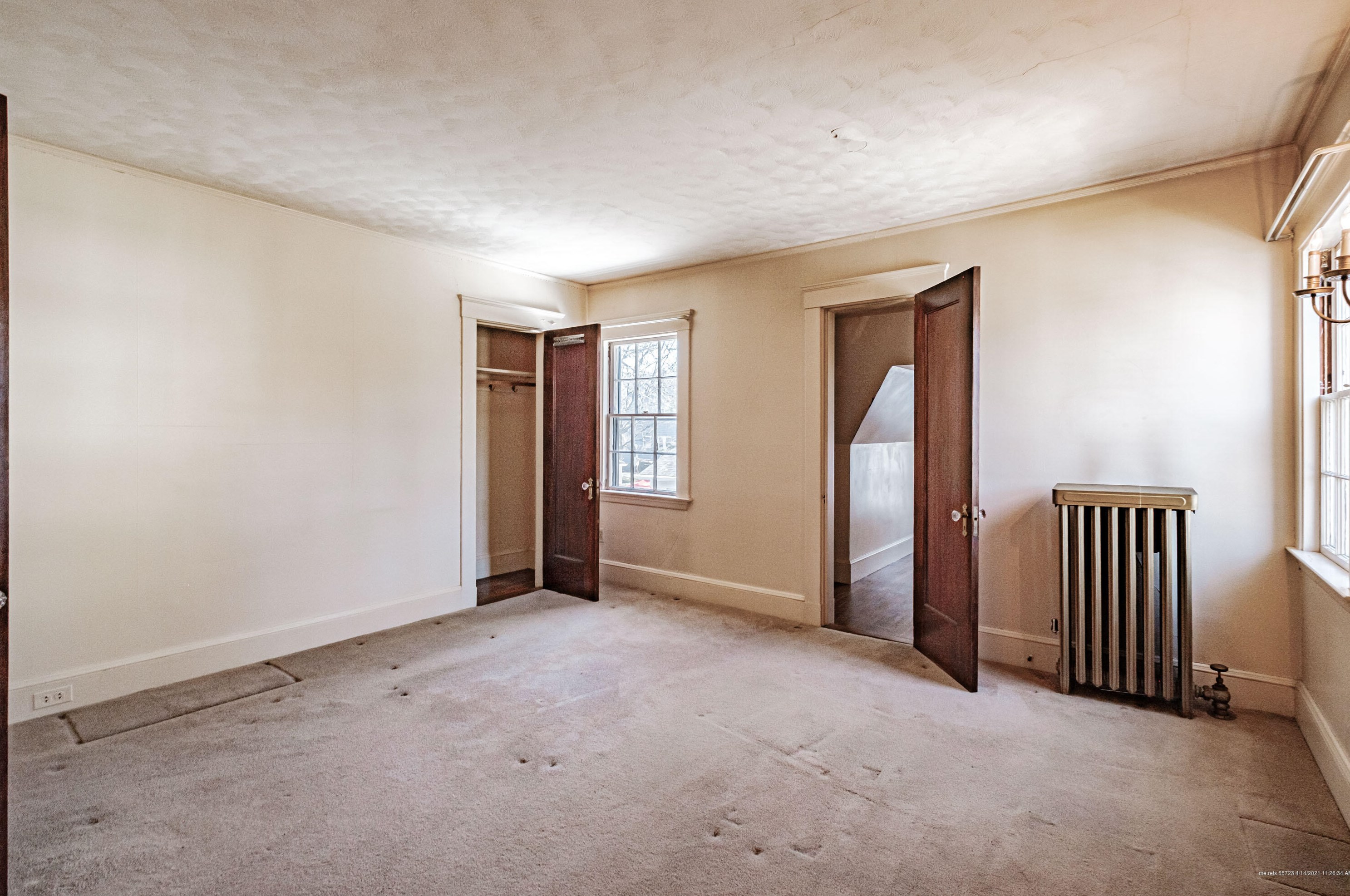 10 Sheffield St, Portland ME  04102-2706 exterior