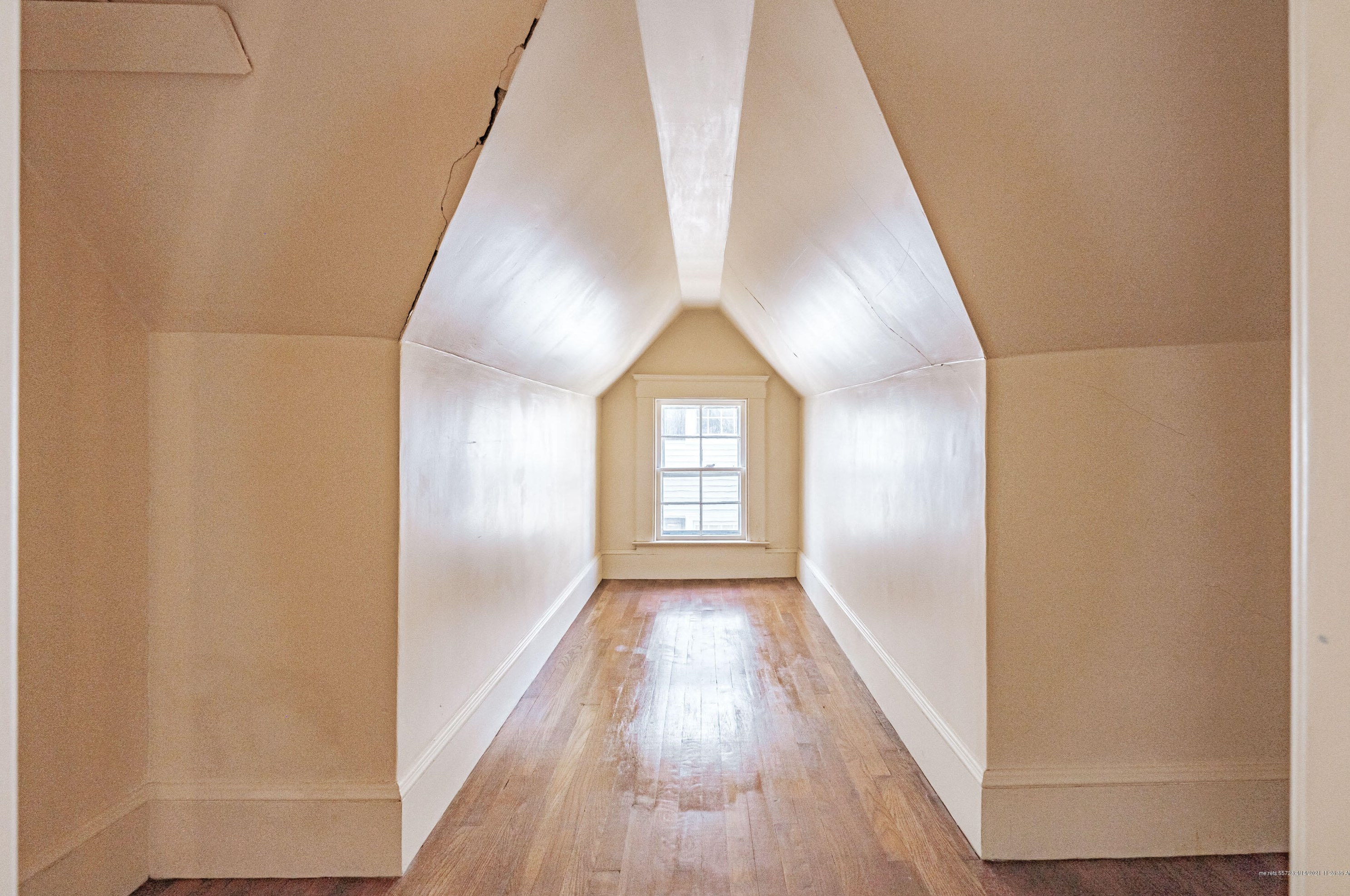 10 Sheffield St, Portland ME  04102-2706 exterior