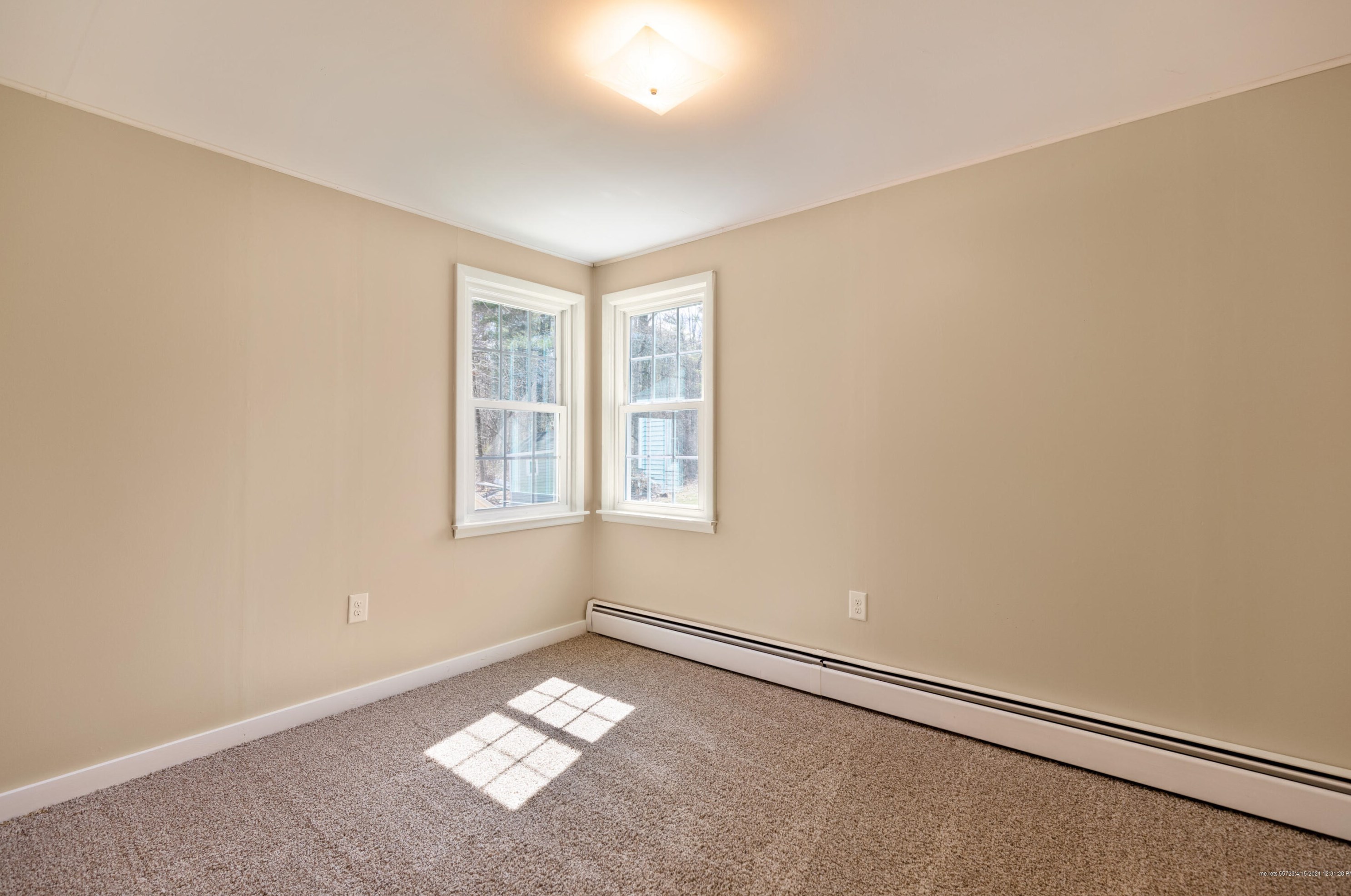4 Cartland Rd, Windham ME  04062-4620 exterior