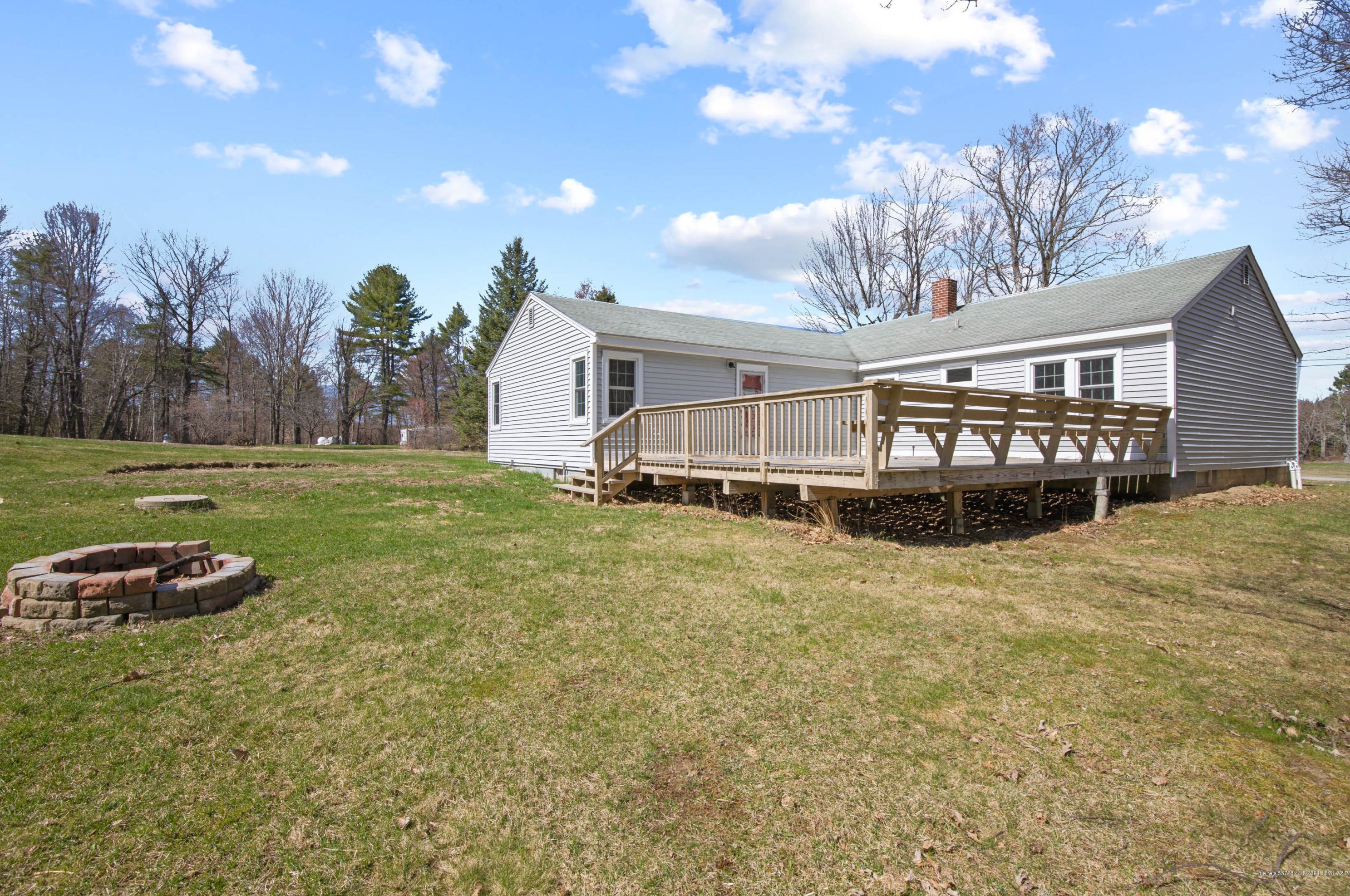 4 Cartland Rd, Windham ME  04062-4620 exterior