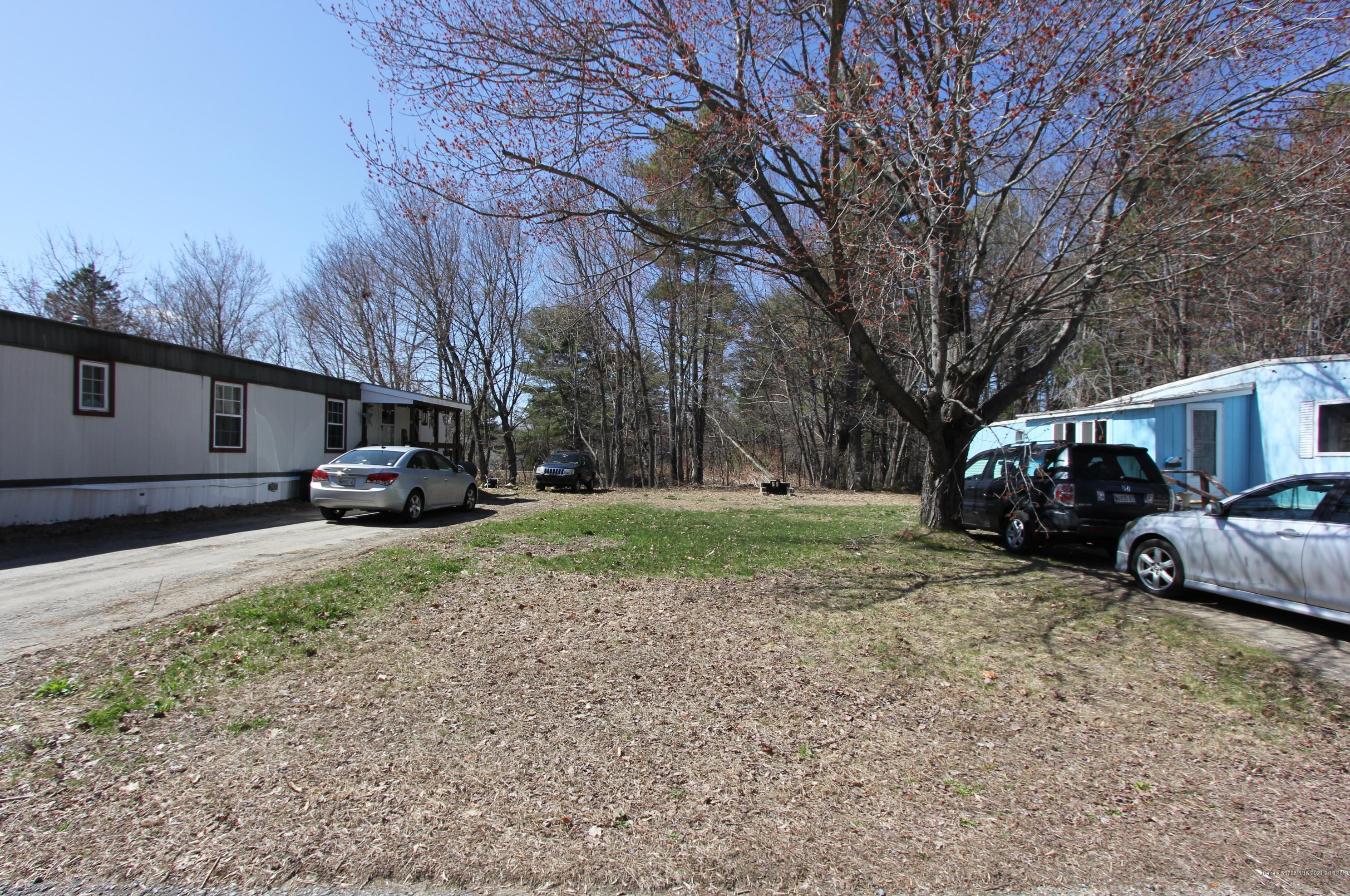 26 Addison St, Lisbon, ME 04252