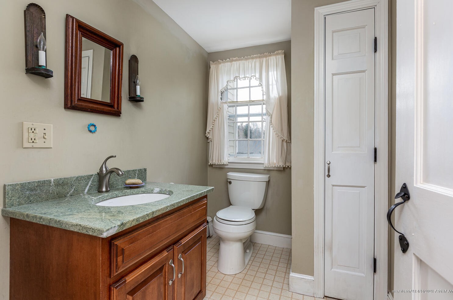 5 Bridle Path Way, Portland ME  04107-1801 exterior