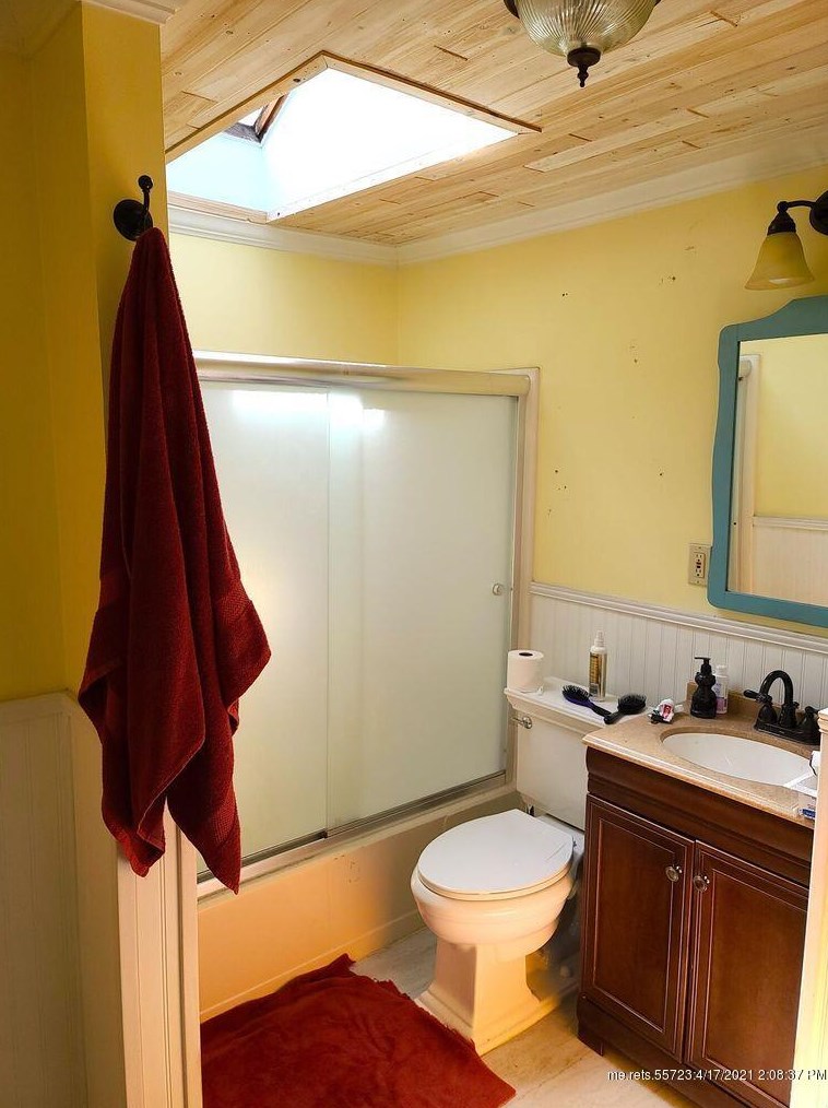 2155 Belfast Rd, Northport, ME 04849