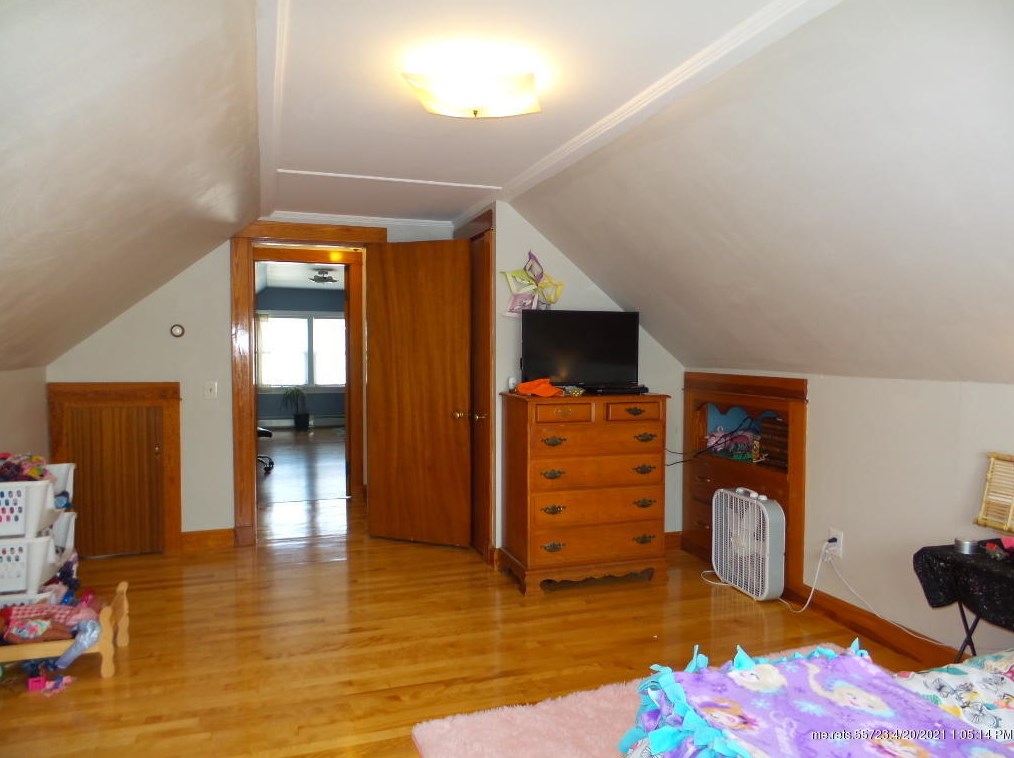 11 Whipple St, Waterville ME  04901-6969 exterior