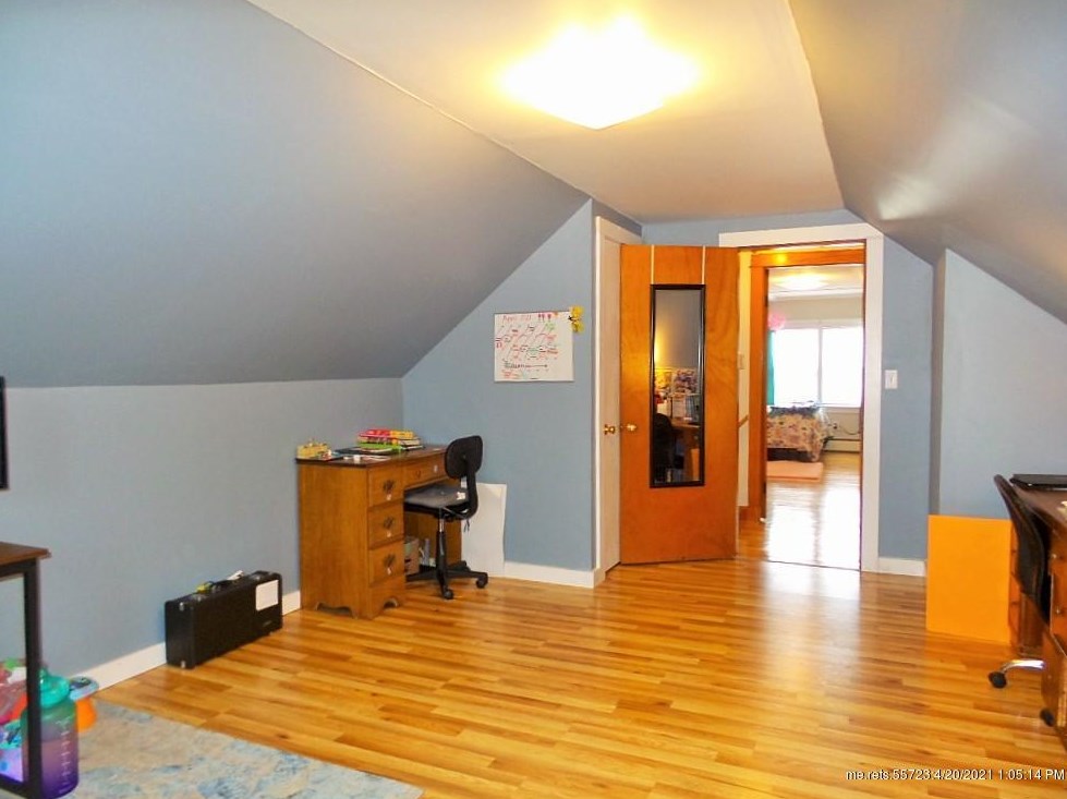 11 Whipple St, Waterville ME  04901-6969 exterior