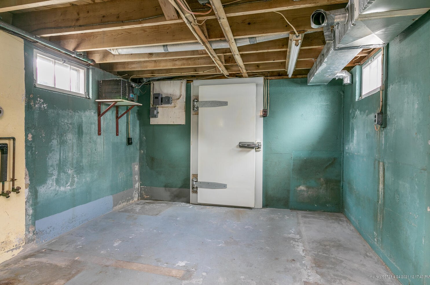 192 South St, Gorham ME  04038-1987 exterior