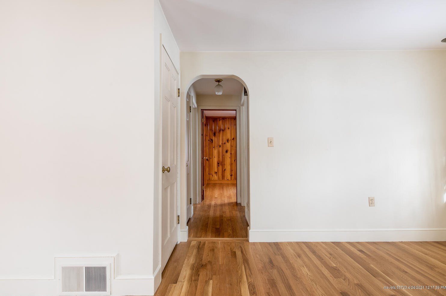 192 South St, Gorham ME  04038-1987 exterior