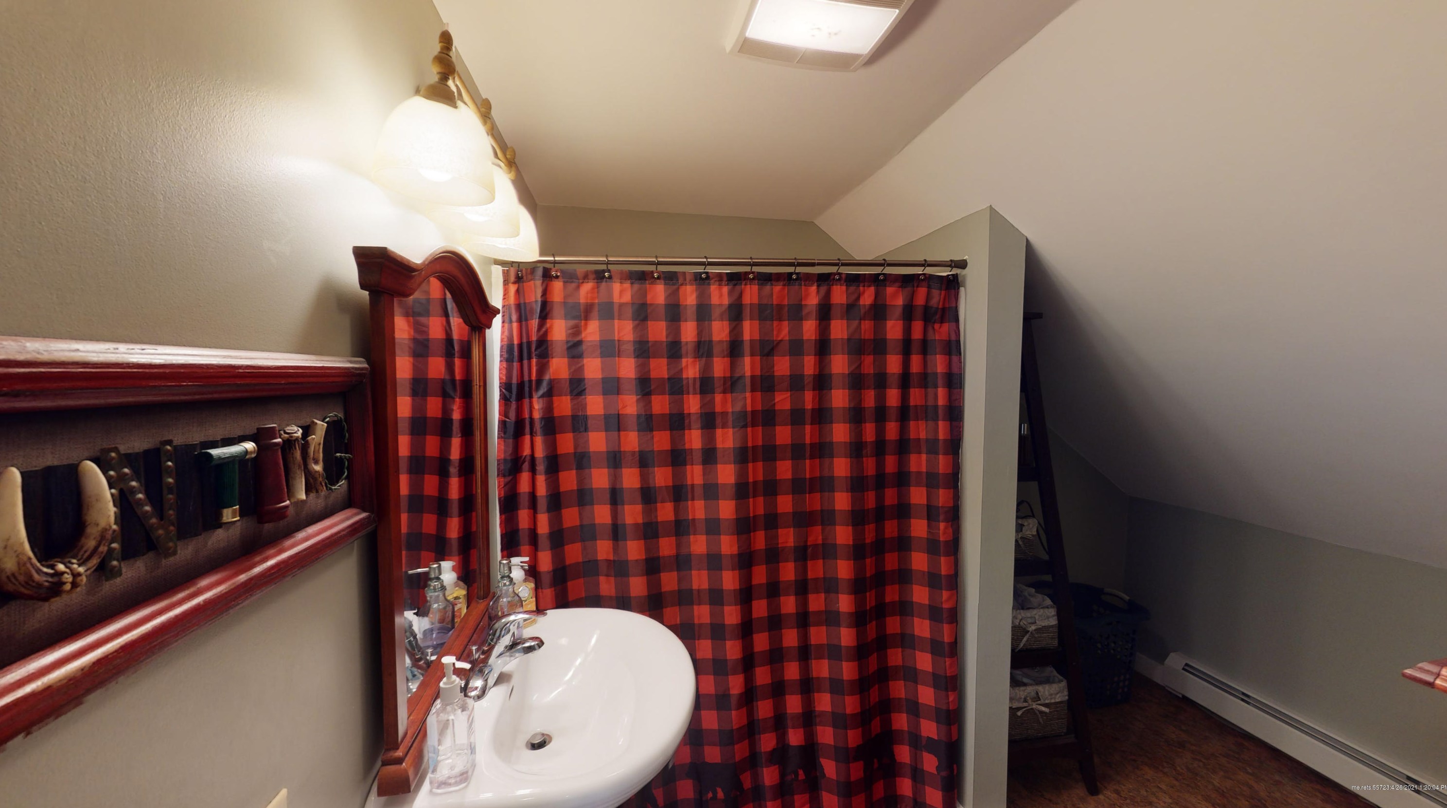 90 Sunset Dr, Sebec ME  04481-3033 exterior