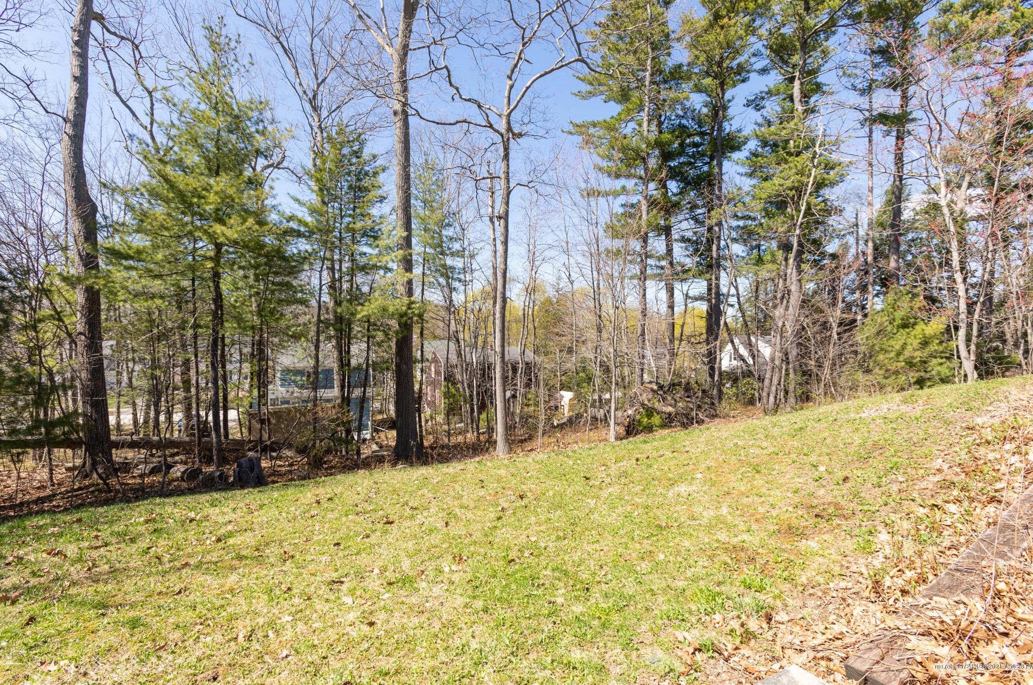 29 Dakota St, Portland ME  04103-3807 exterior