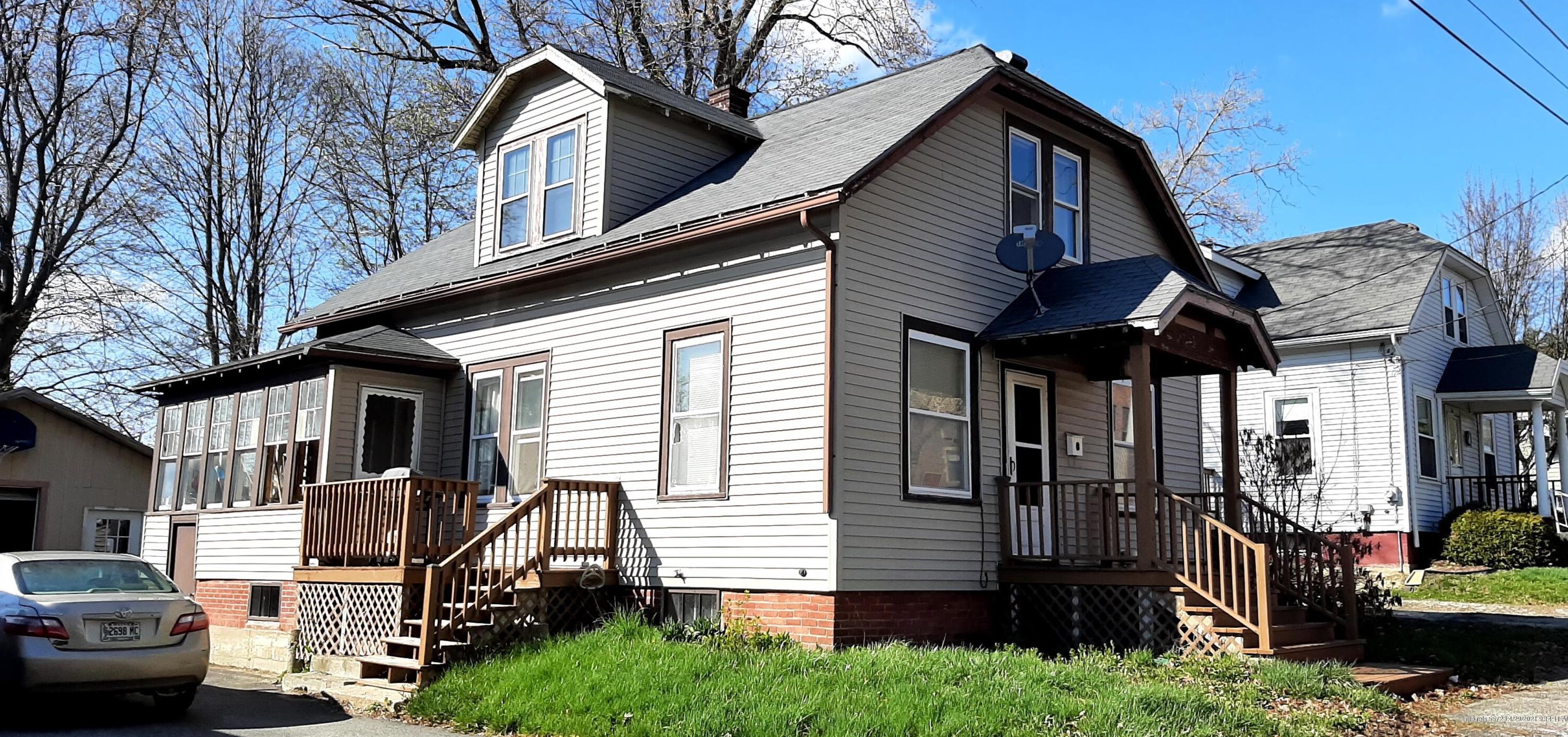 14 Baird Ave, Lewiston, ME 04240