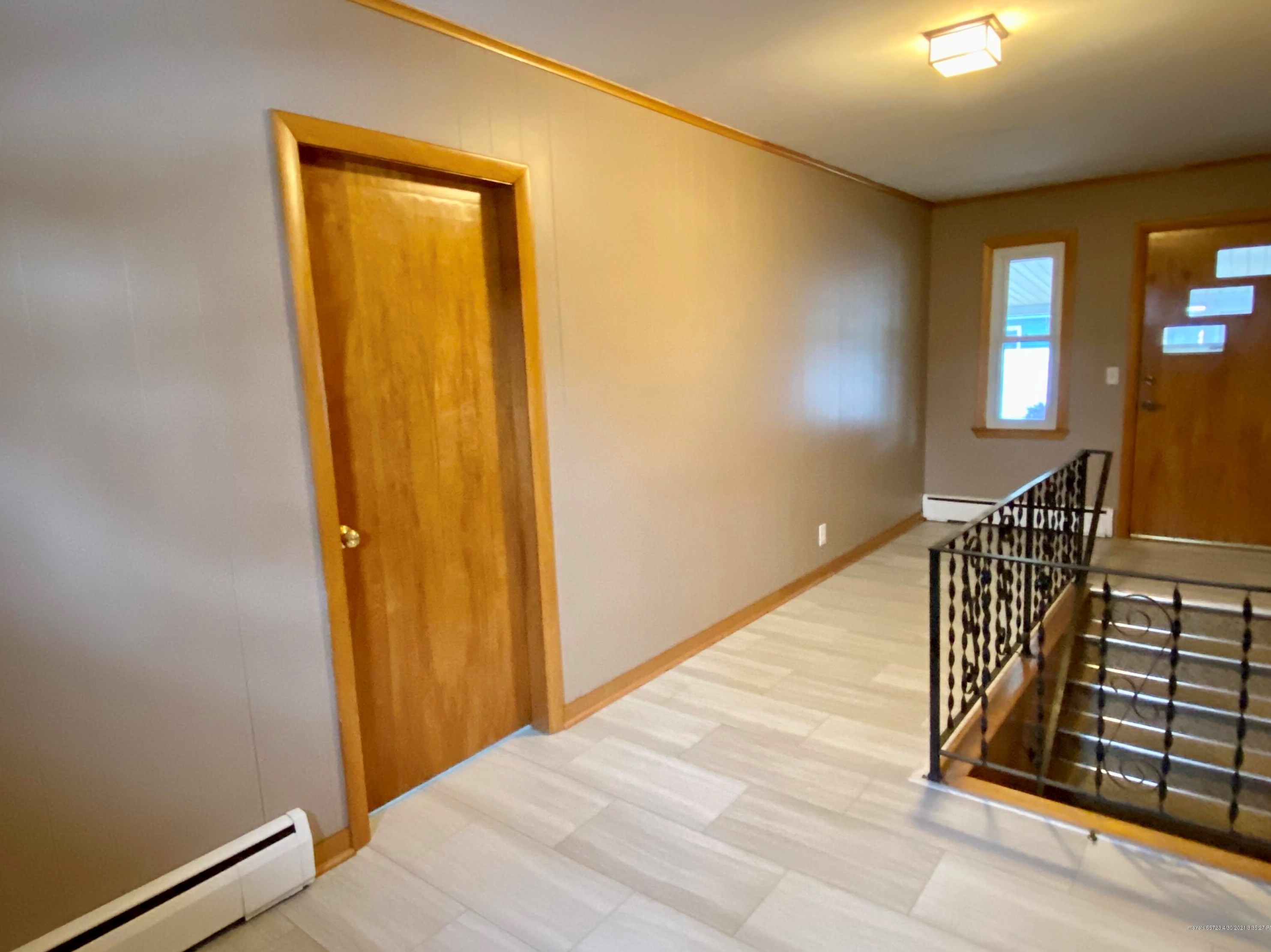 25 Edward Ave, Lewiston, ME 04240