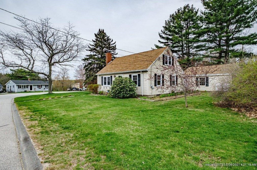21 Hamlin Rd, Portland, ME 04105-2205