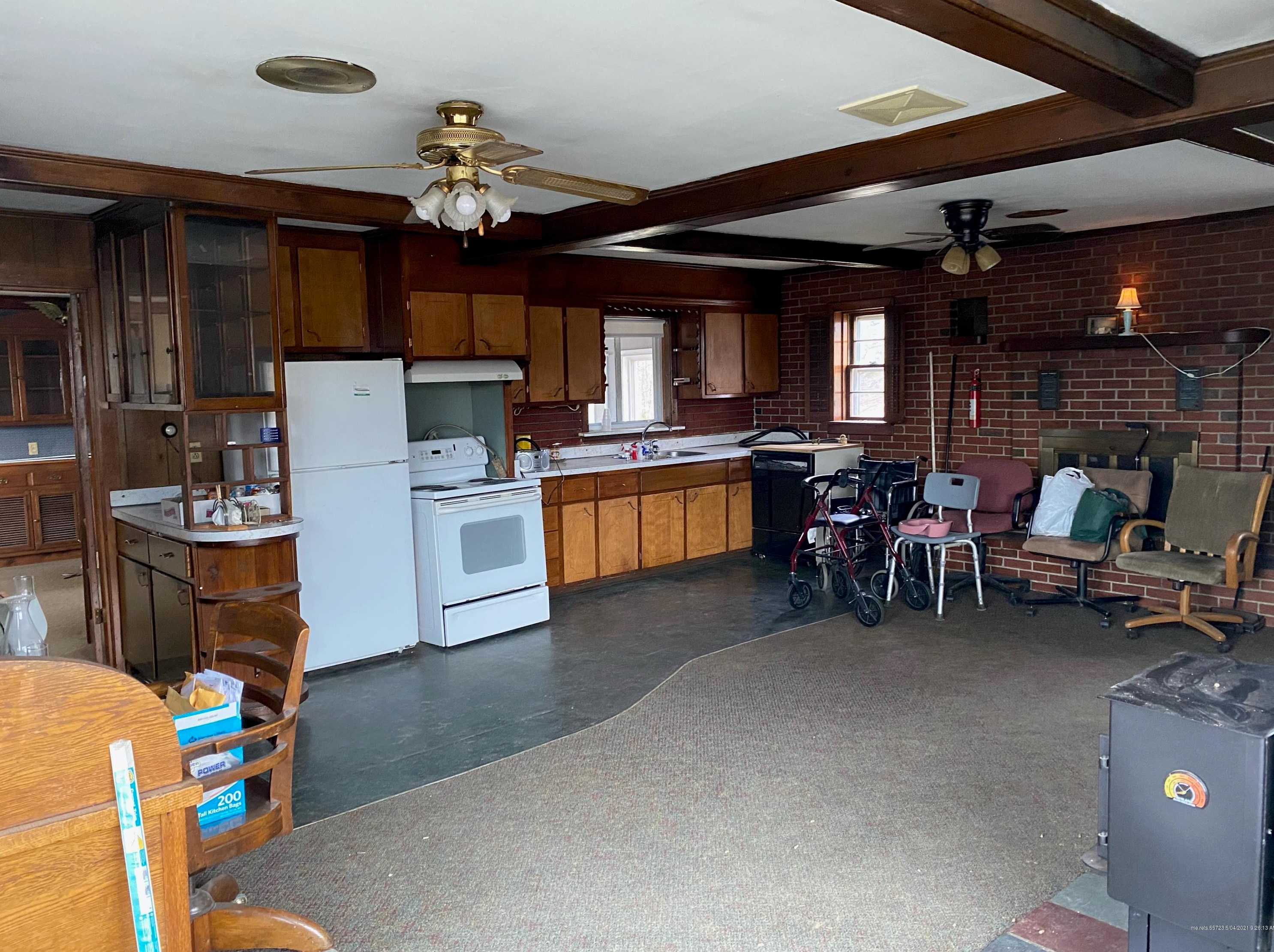 179 Goshen Rd, Winterport, ME 04496