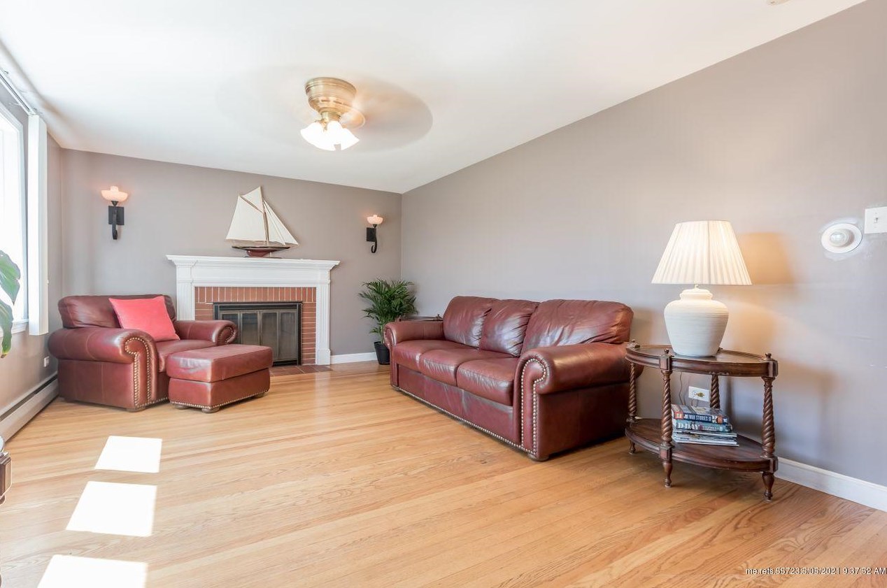 31 Winding Way, Portland ME  04102-1726 exterior