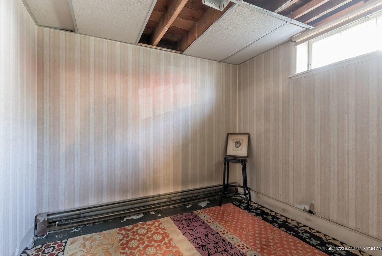 31 Winding Way, Portland ME  04102-1726 exterior