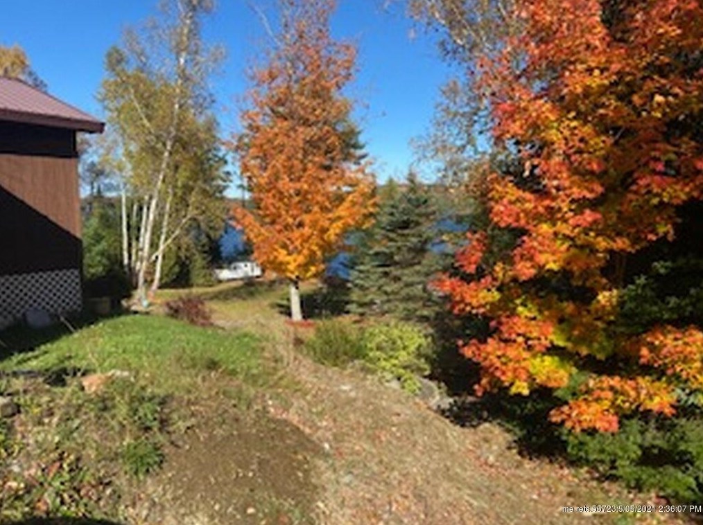 639 Main St, Lakeville, ME 04487