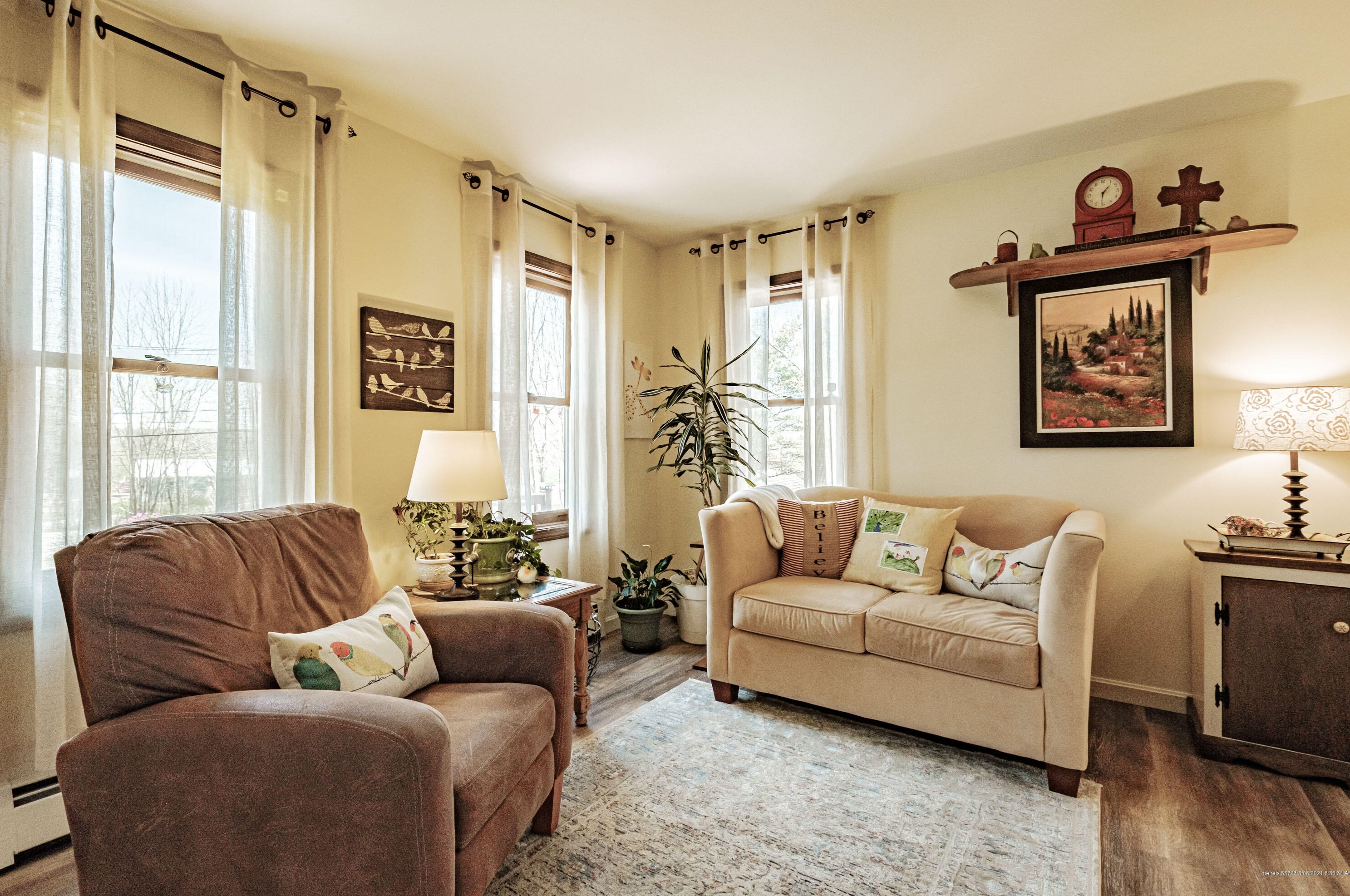 577 Gray Rd, Windham ME  04062-4880 exterior