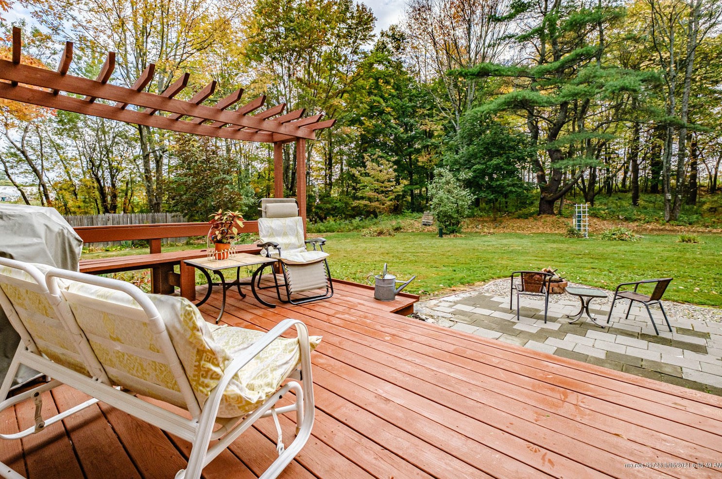 577 Gray Rd, Windham ME  04062-4880 exterior