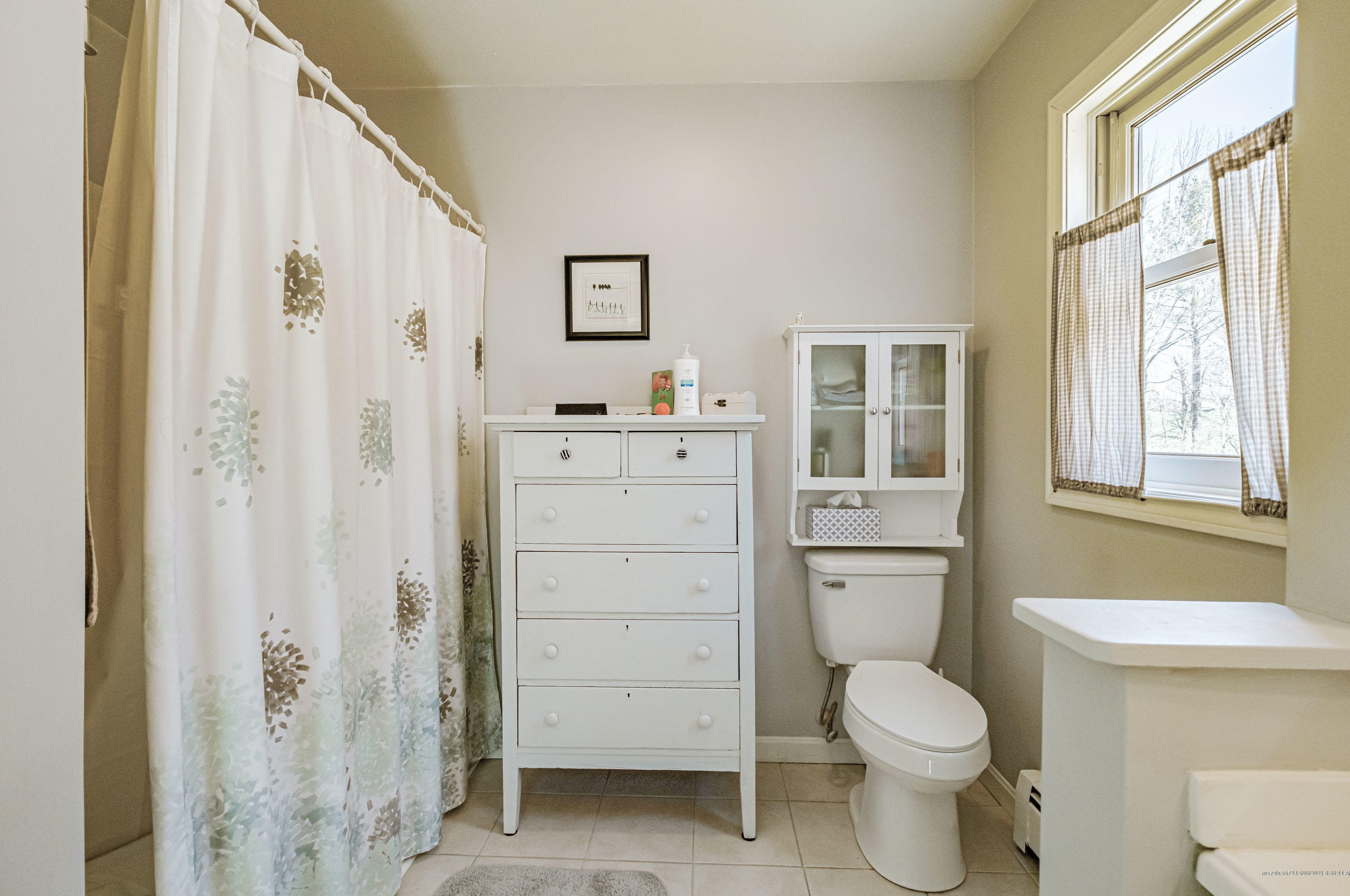 577 Gray Rd, Windham ME  04062-4880 exterior