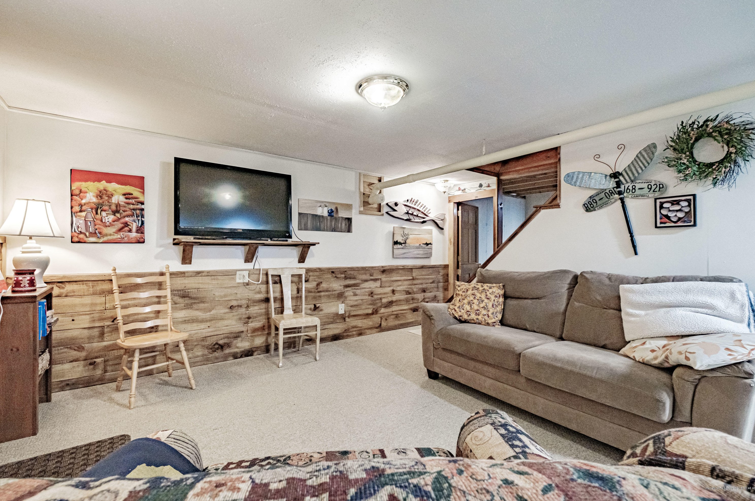 577 Gray Rd, Windham ME  04062-4880 exterior