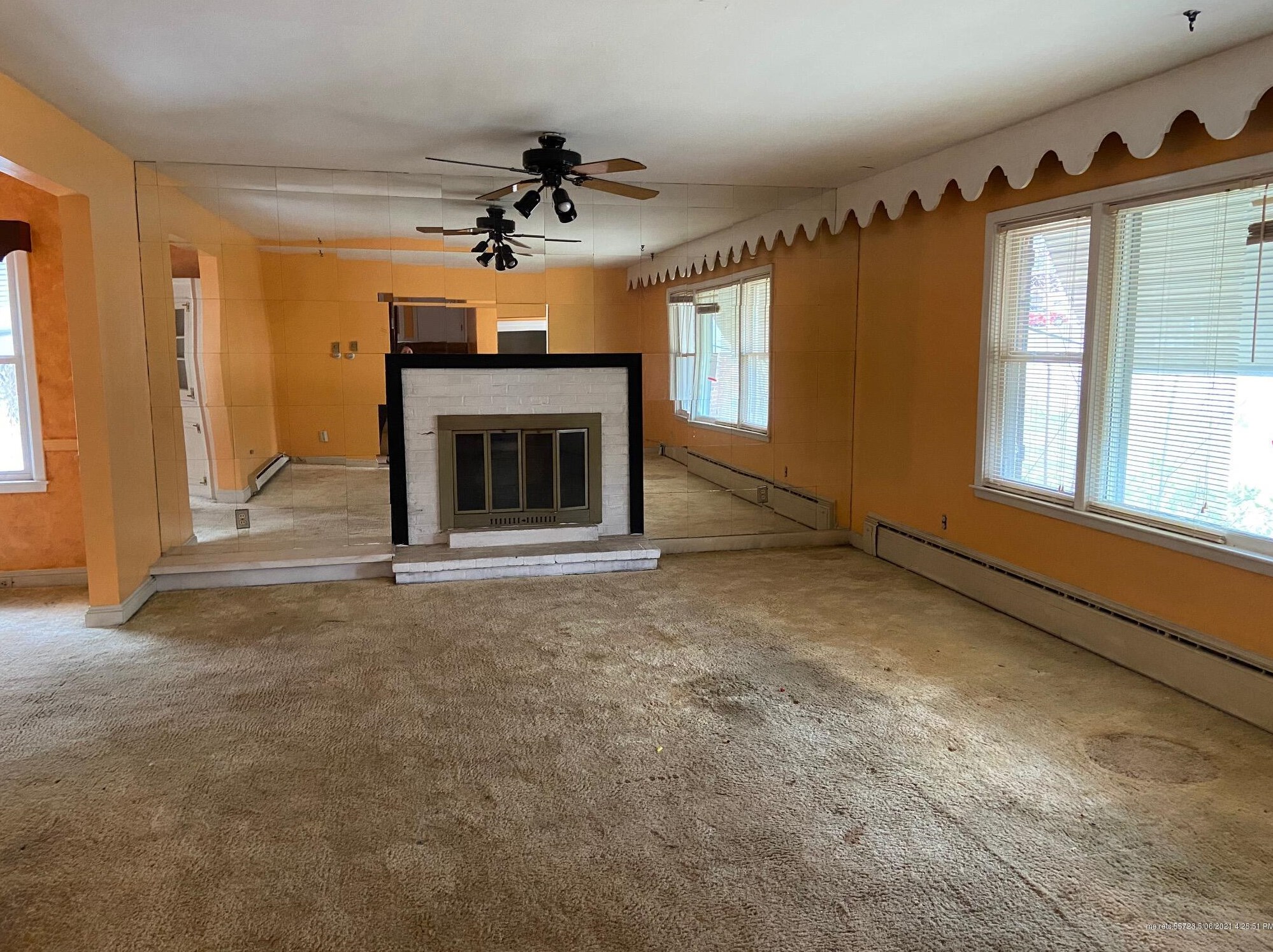 75 Crestview Dr, Portland, ME 04103-2278