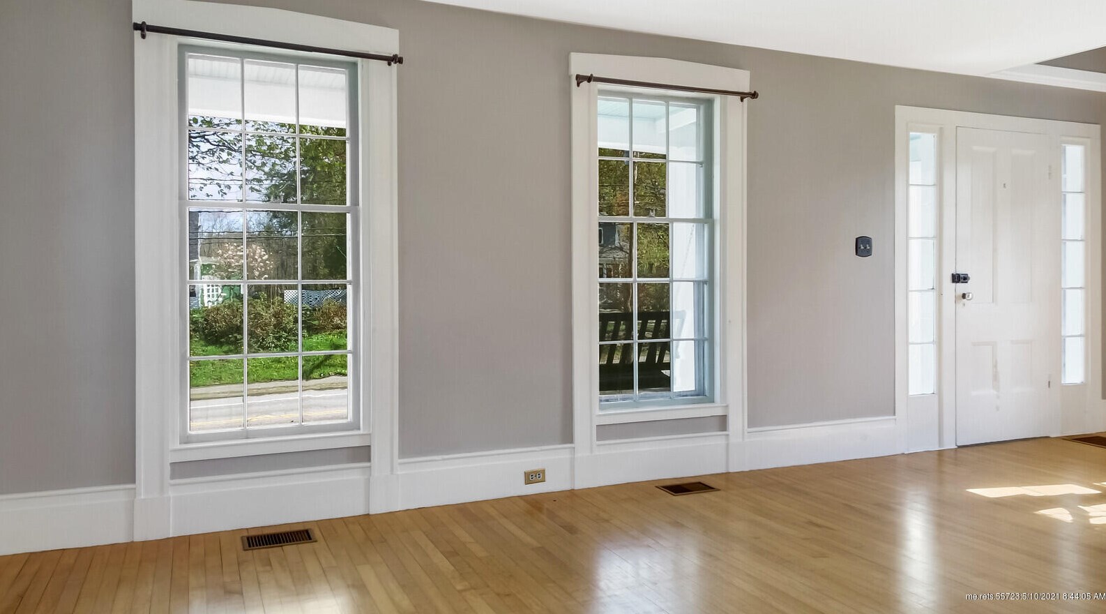 1096 Main St, Readfield ME  04355-3502 exterior