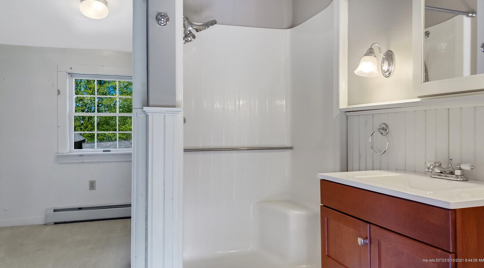 1096 Main St, Readfield ME  04355-3502 exterior