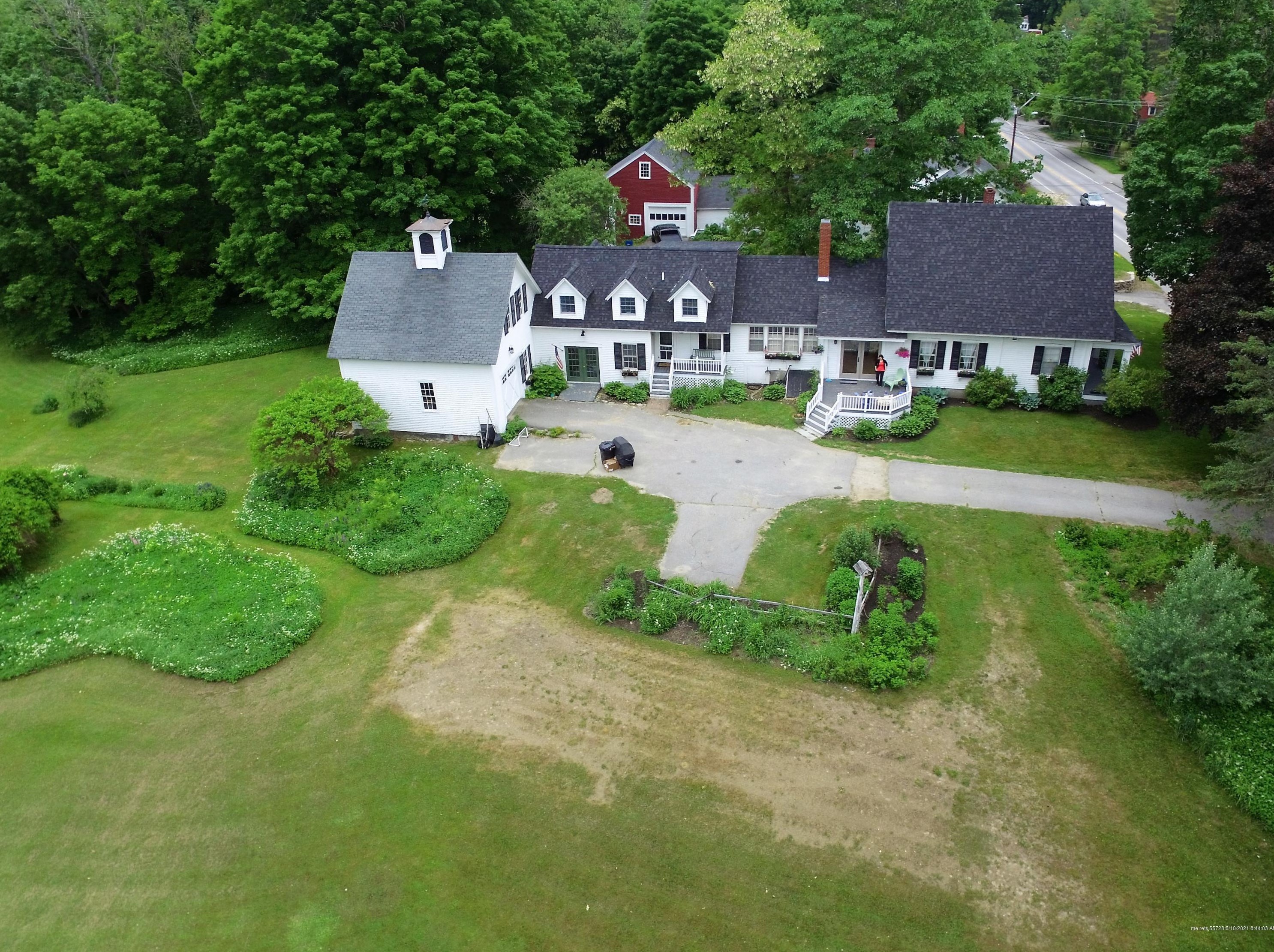 1096 Main St, Readfield ME  04355-3502 exterior