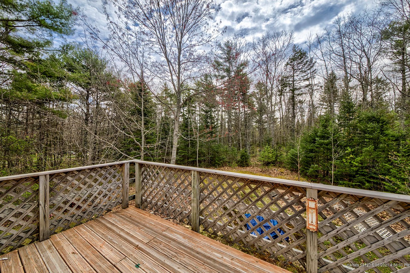 374 Bunker Hill Rd, Warren, ME 04864