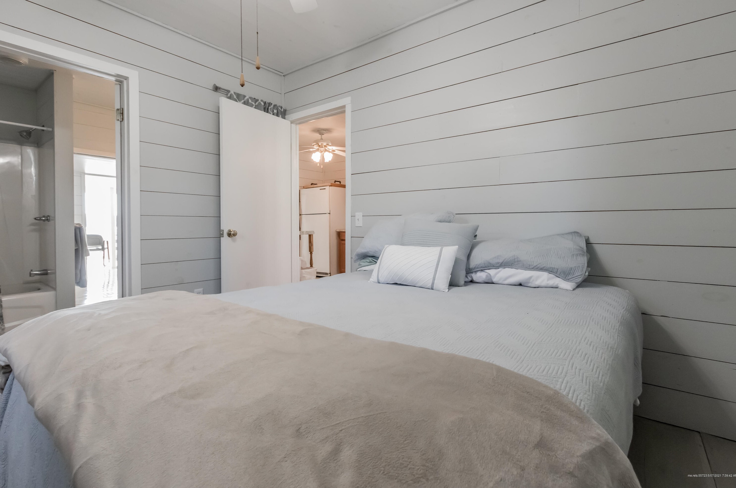 106 Vista Dr, Windham ME  04062-4443 exterior