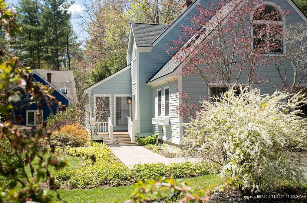 6 Ash Ln, York, ME 03909