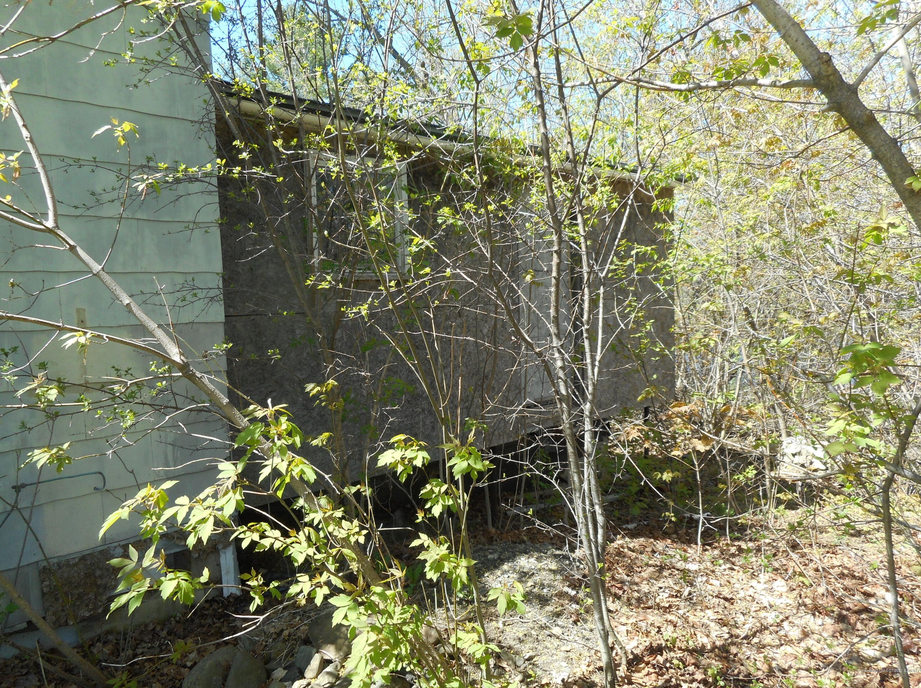 36 Hayes St, Old Town, ME 04468-1117