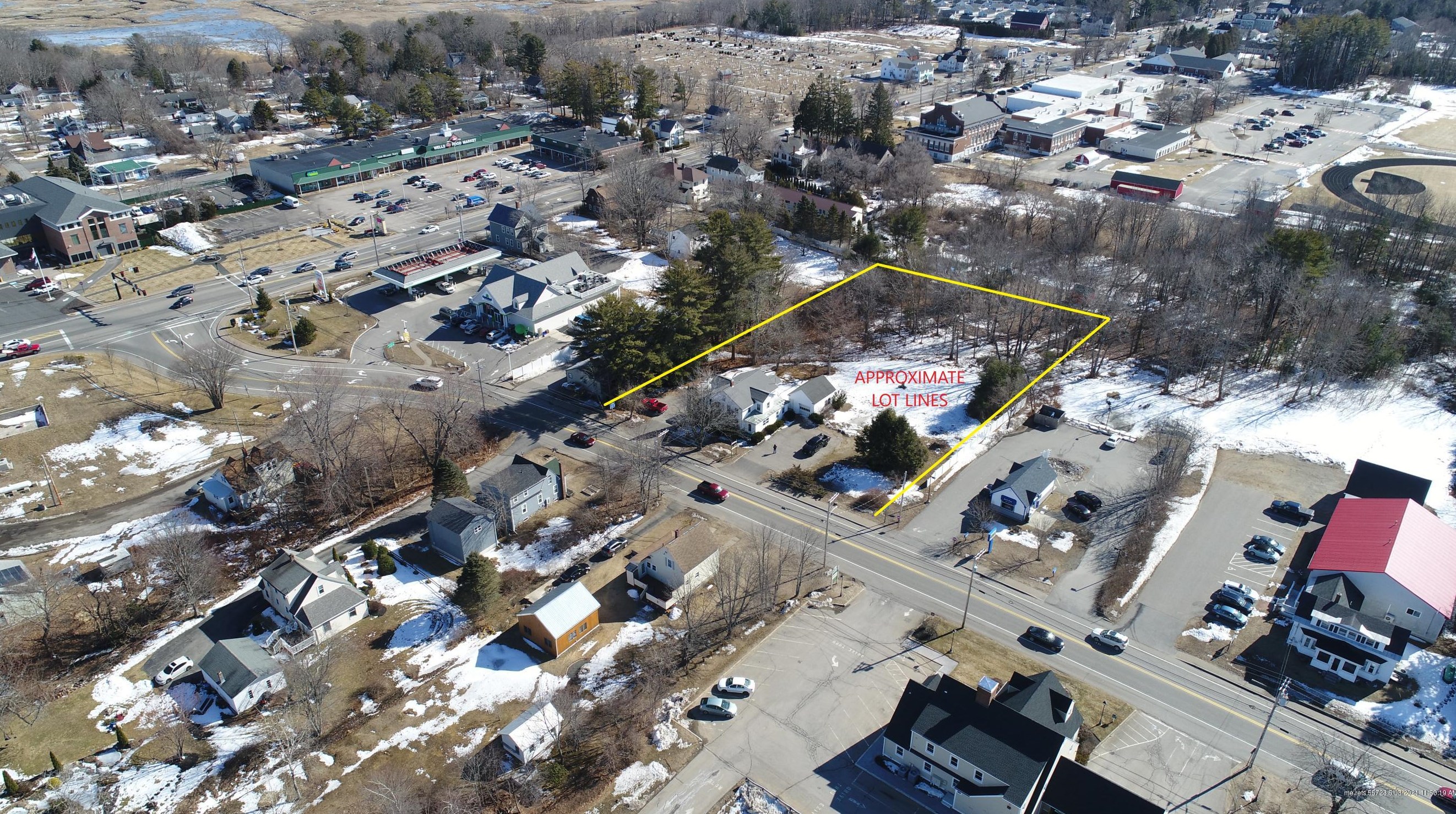 30 Sanford Rd, Wells, ME 04090