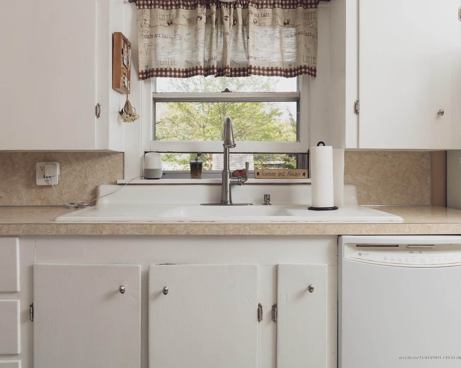 14 Canal St, Westbrook ME  04092-2609 exterior