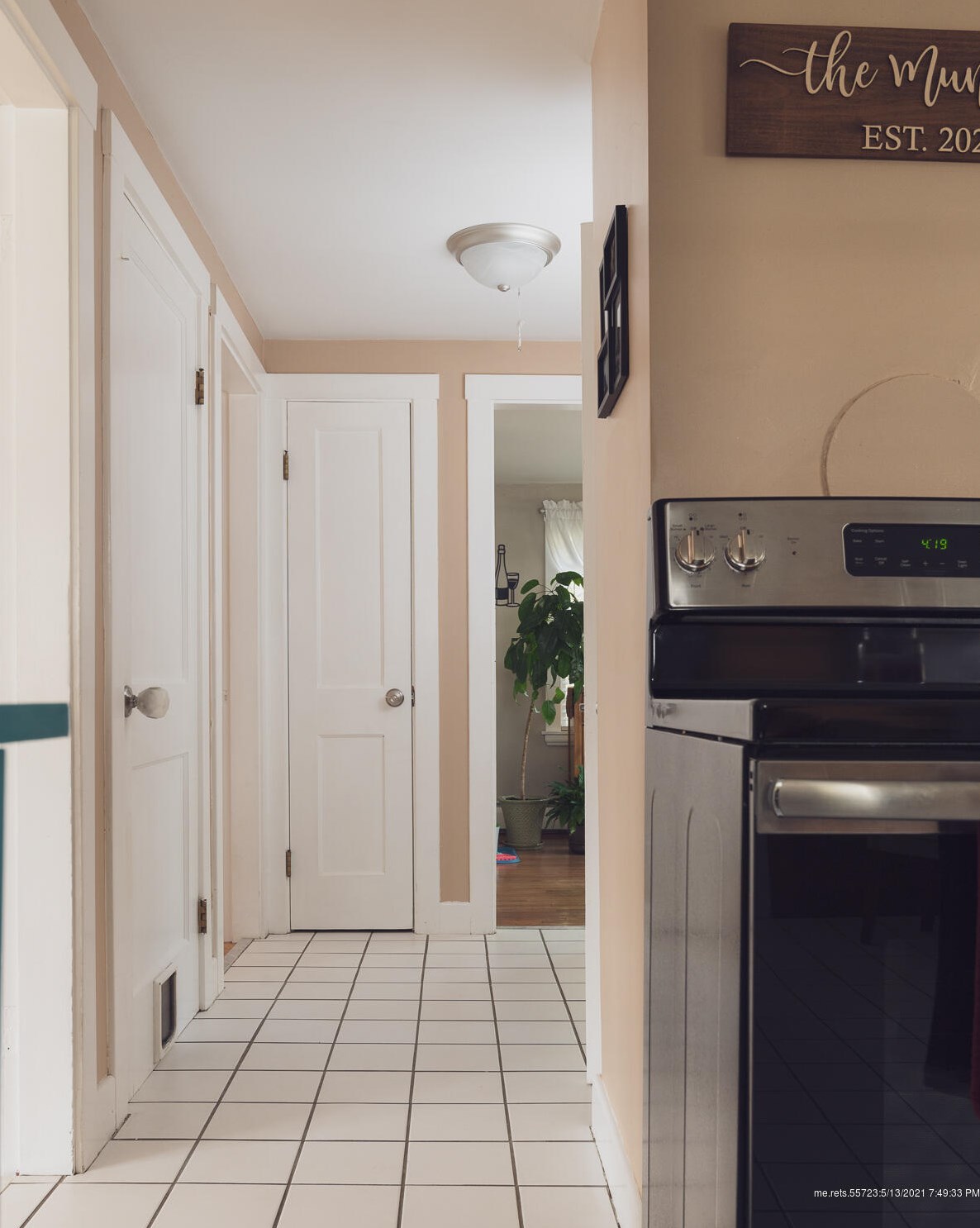 14 Canal St, Westbrook ME  04092-2609 exterior