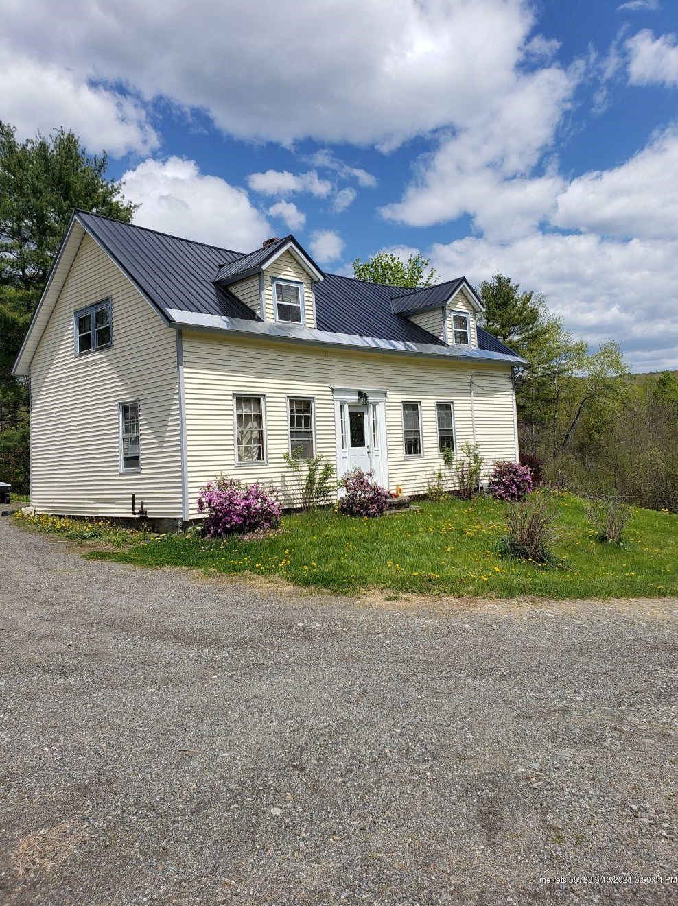 117 Lambert Rd, Skowhegan, ME 04976 exterior