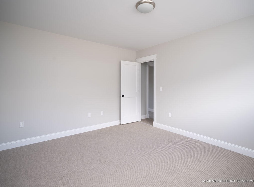 41 Lubec St, Portland ME  04106-6224 exterior