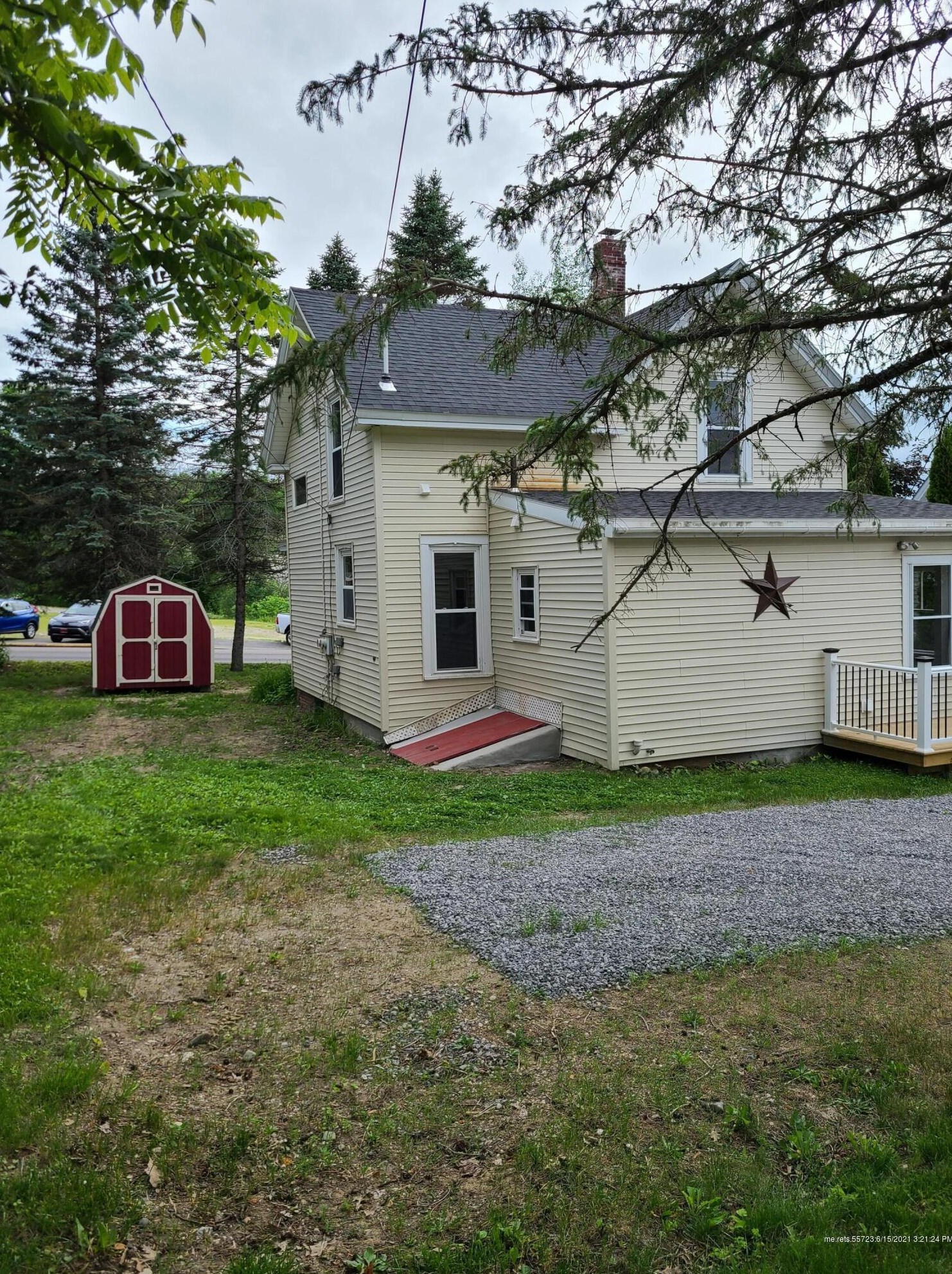 706 Lisbon St, Lisbon, ME 04252