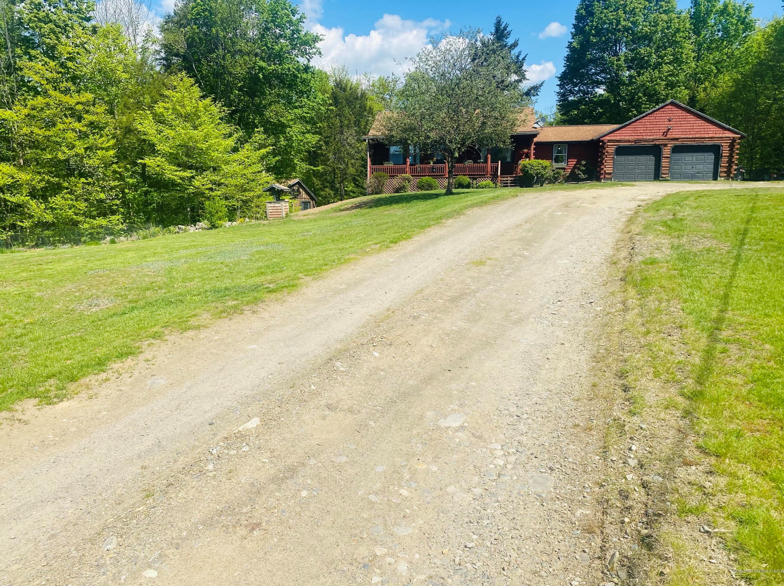 48 Boothby Ln, Farmingdale, ME 04344