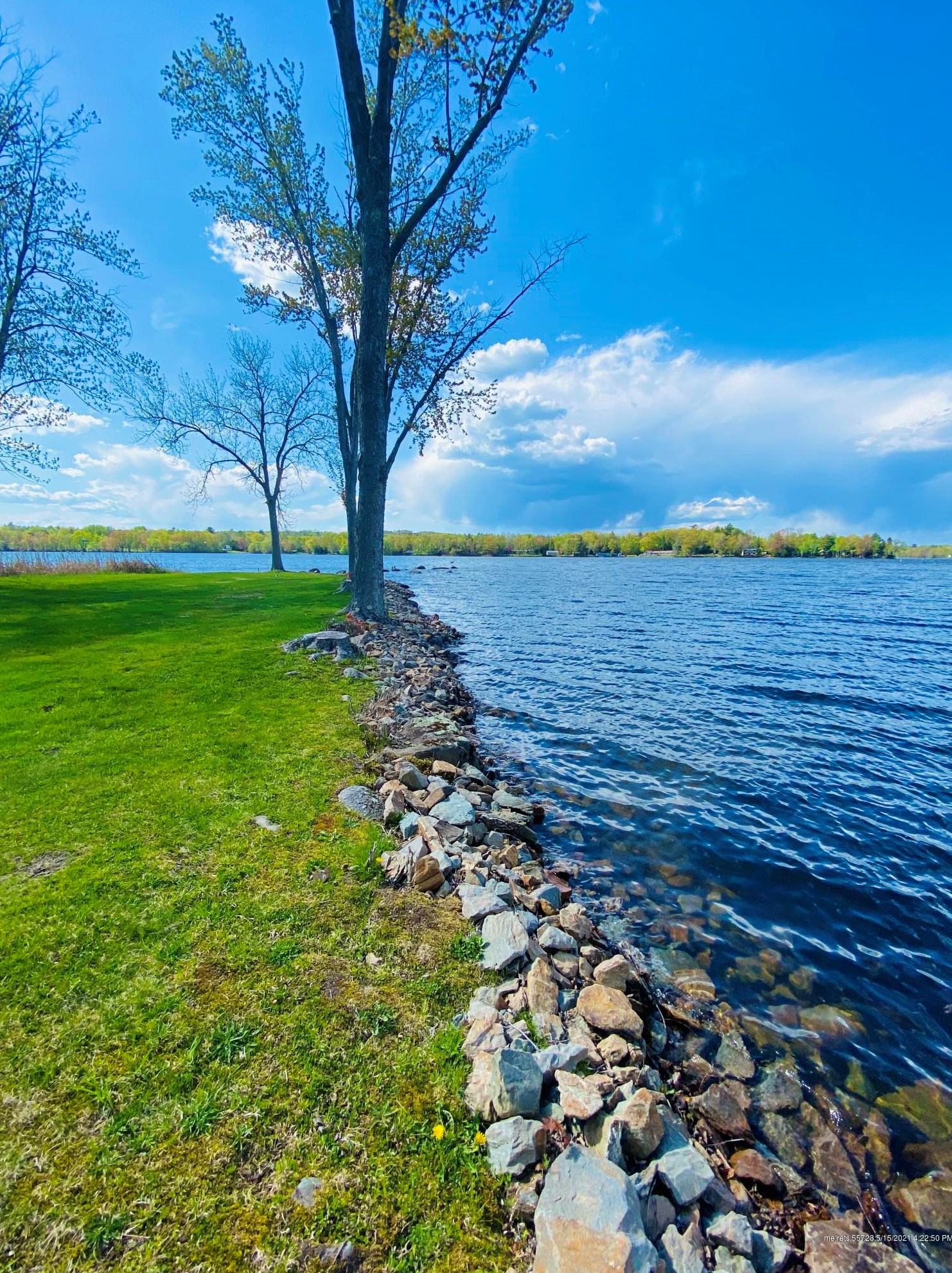 48 Sebasticook Ave, Newport, ME 04953