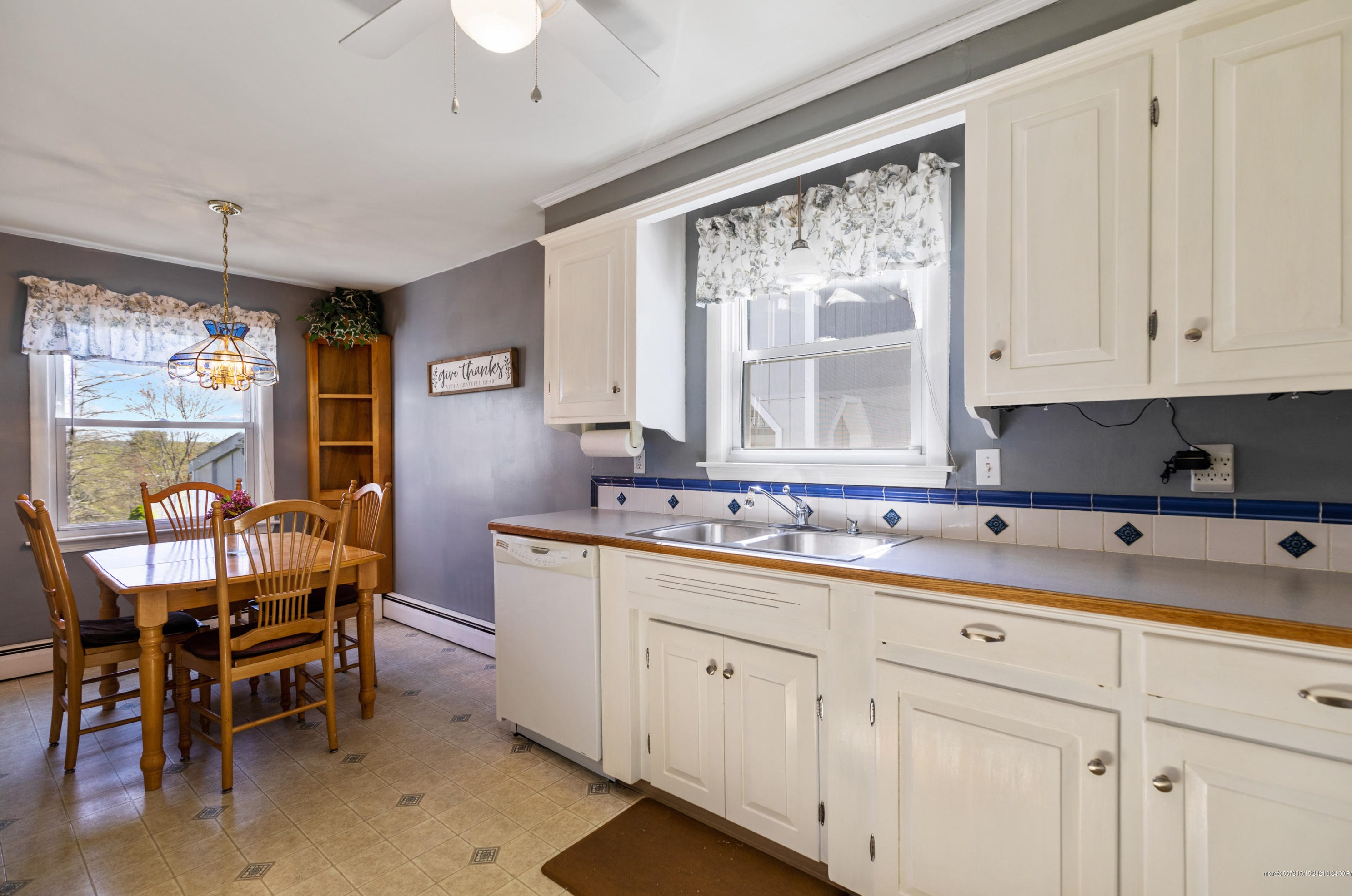 400 Pope Rd, Windham ME  04062-4998 exterior