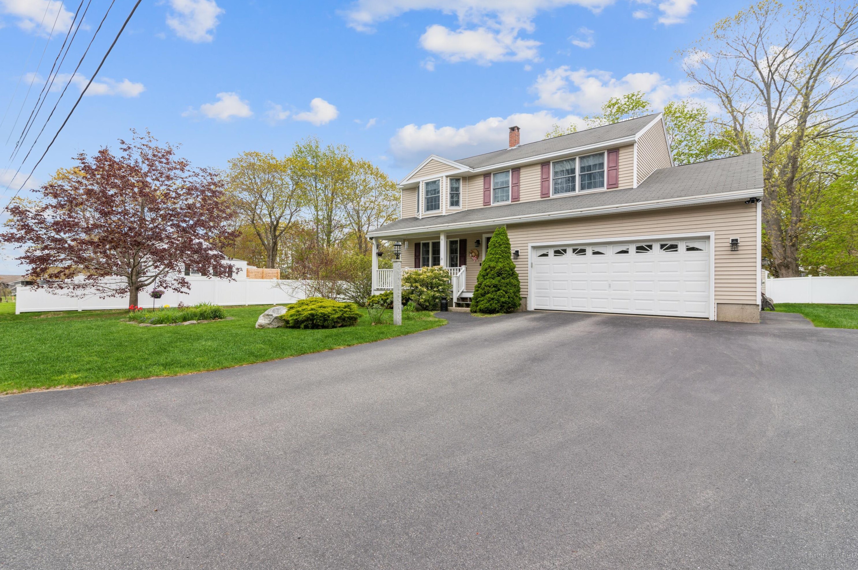21 Fairfield Rd, Scarborough, ME 04074-8797