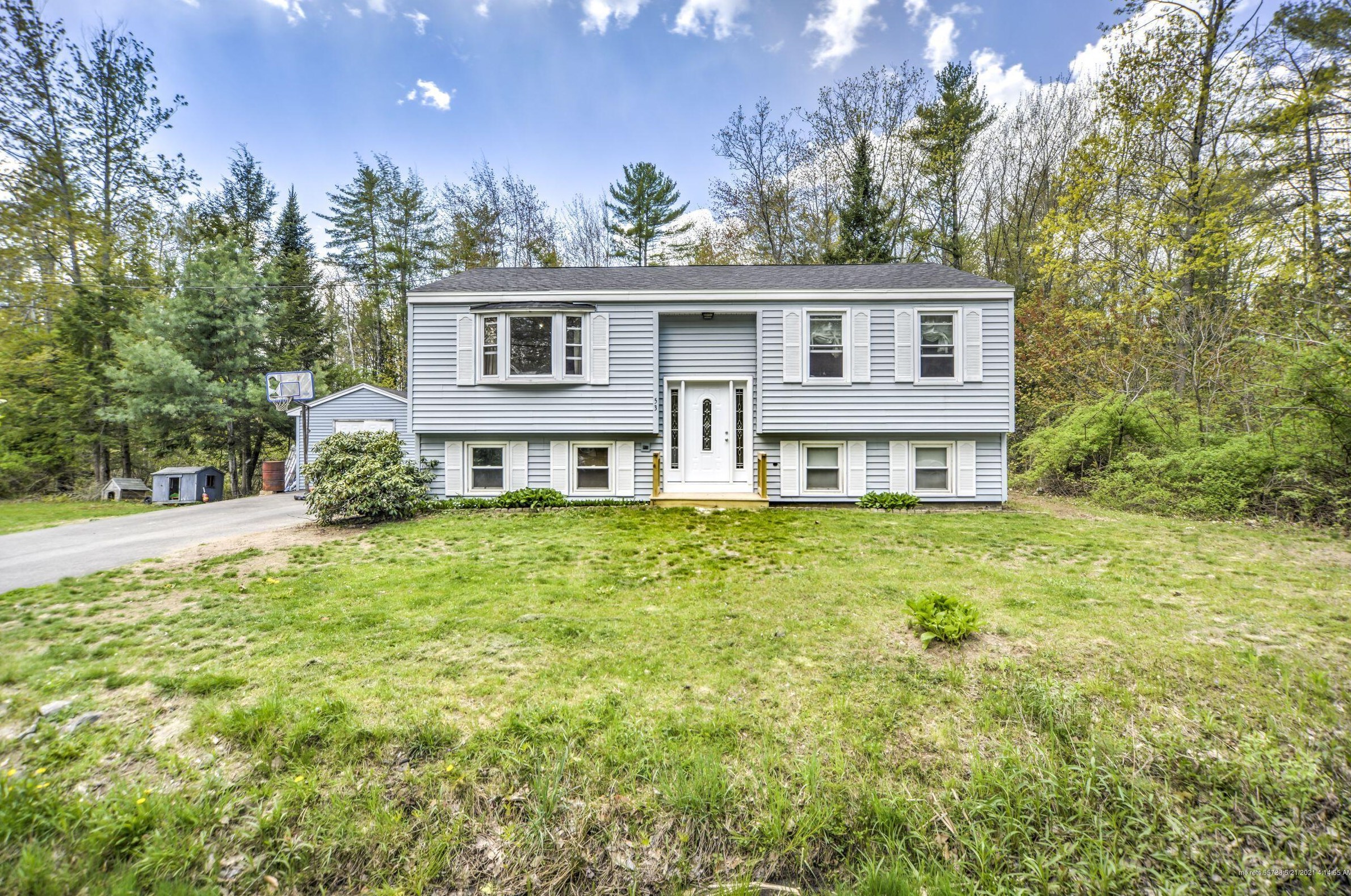 53 Briarwood Ln, Gorham, ME 04038 exterior